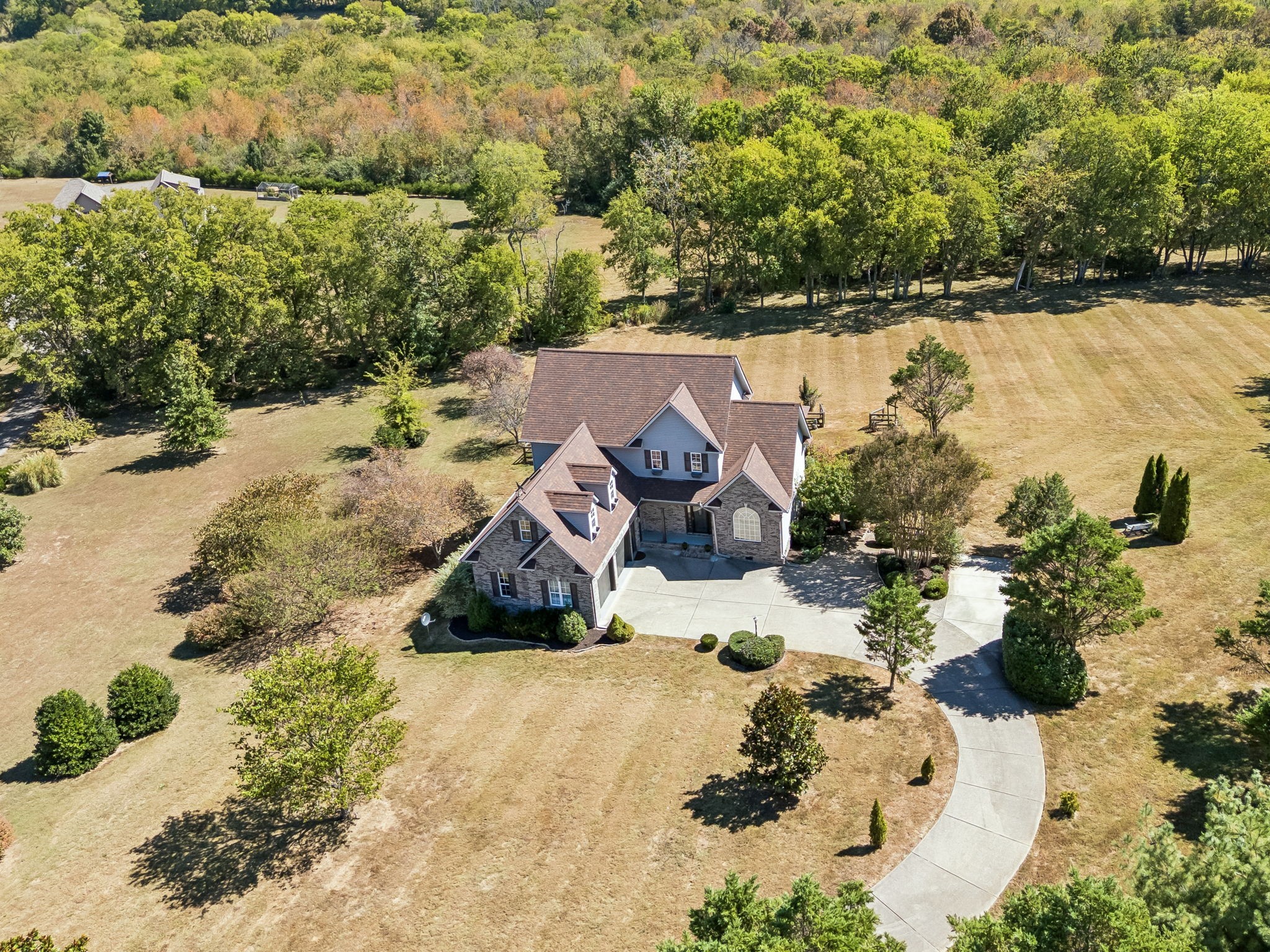 2216 Twin Peaks Ct Property Photo 57