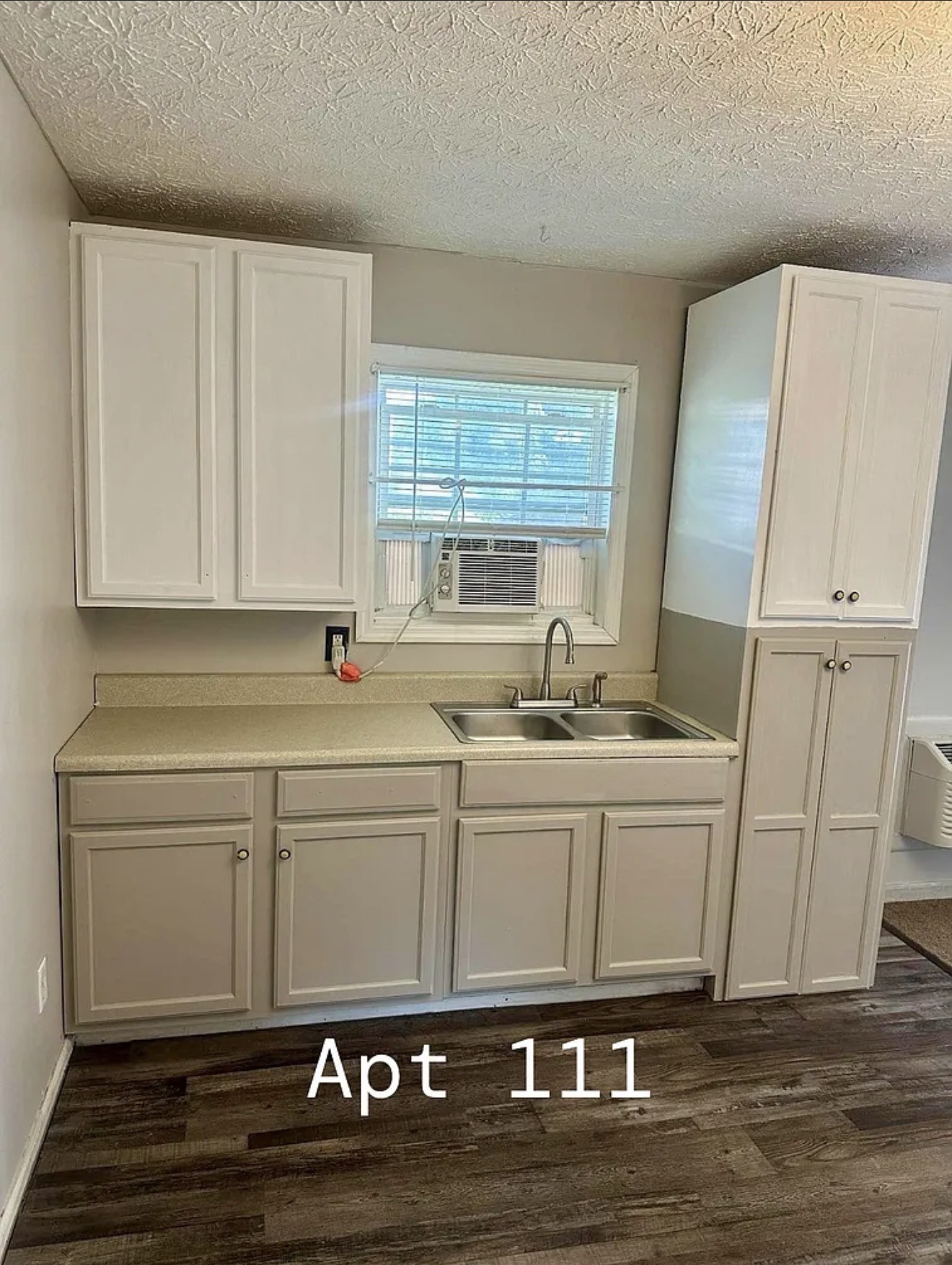 111 Creamery St Property Photo 4