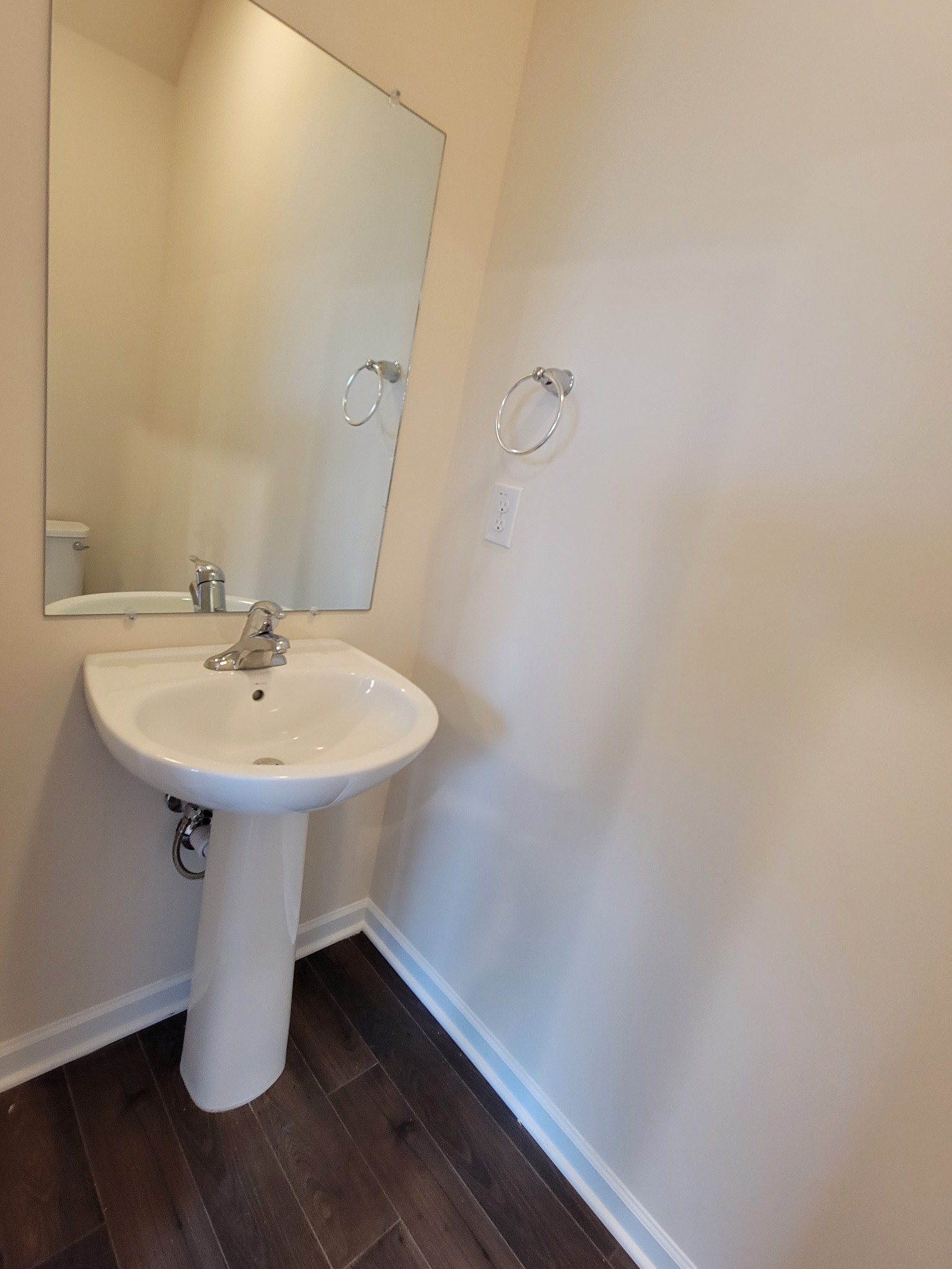 4074 Cody Dr Property Photo 5