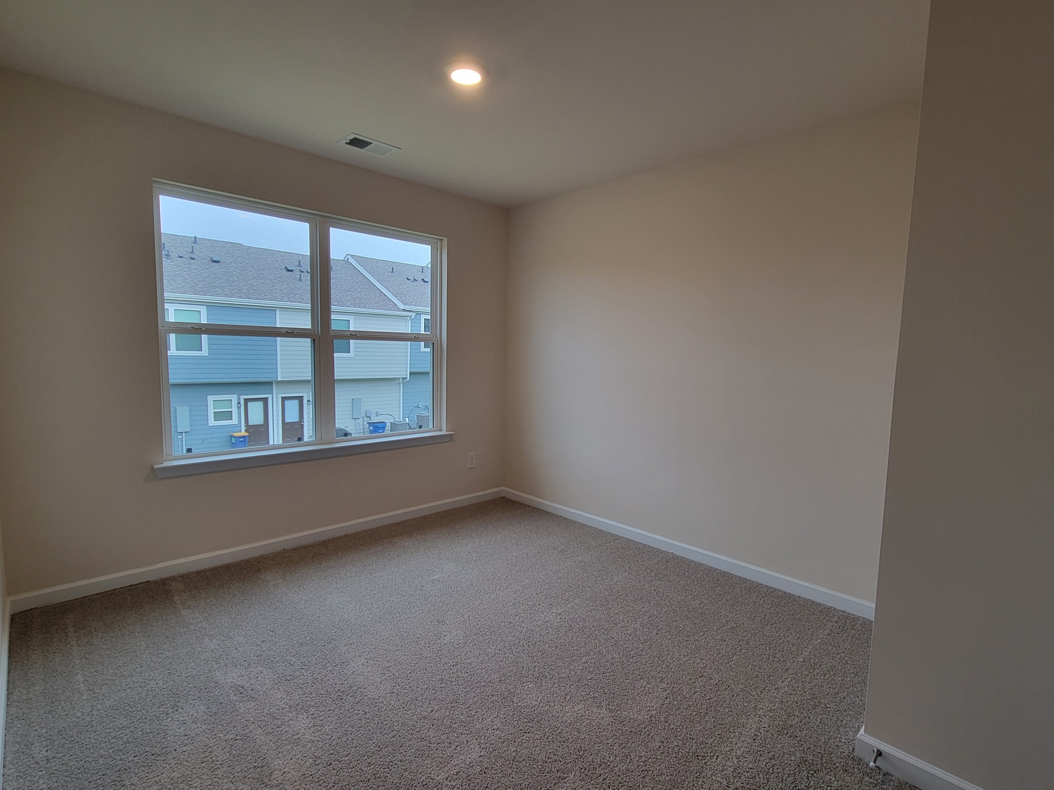 4074 Cody Dr Property Photo 6