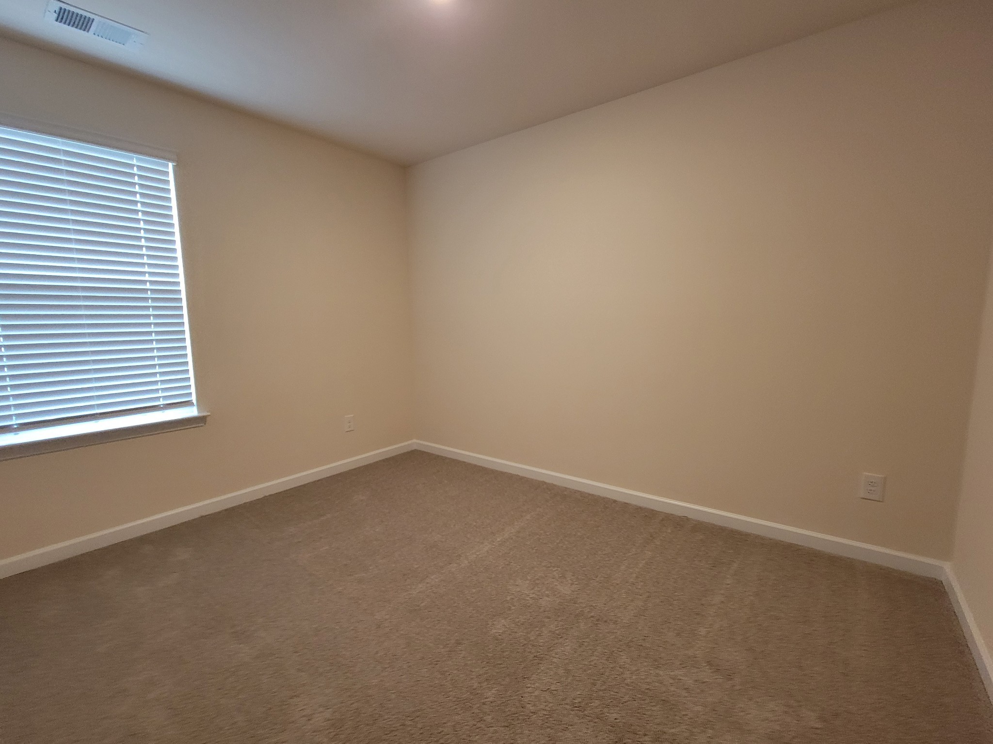 4074 Cody Dr Property Photo 9