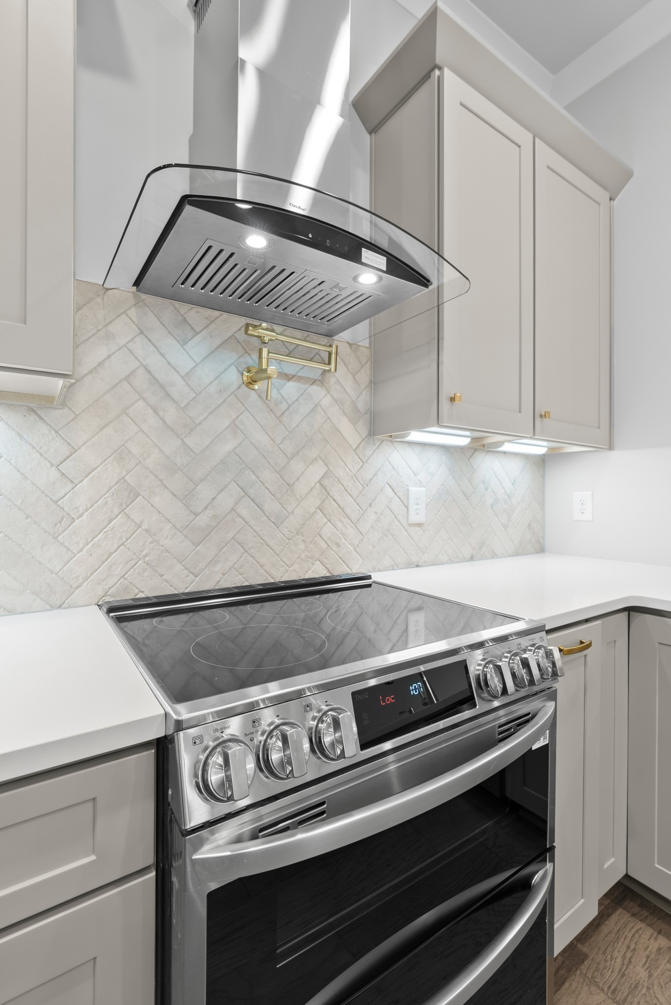 542b Starliner Dr Property Photo 18