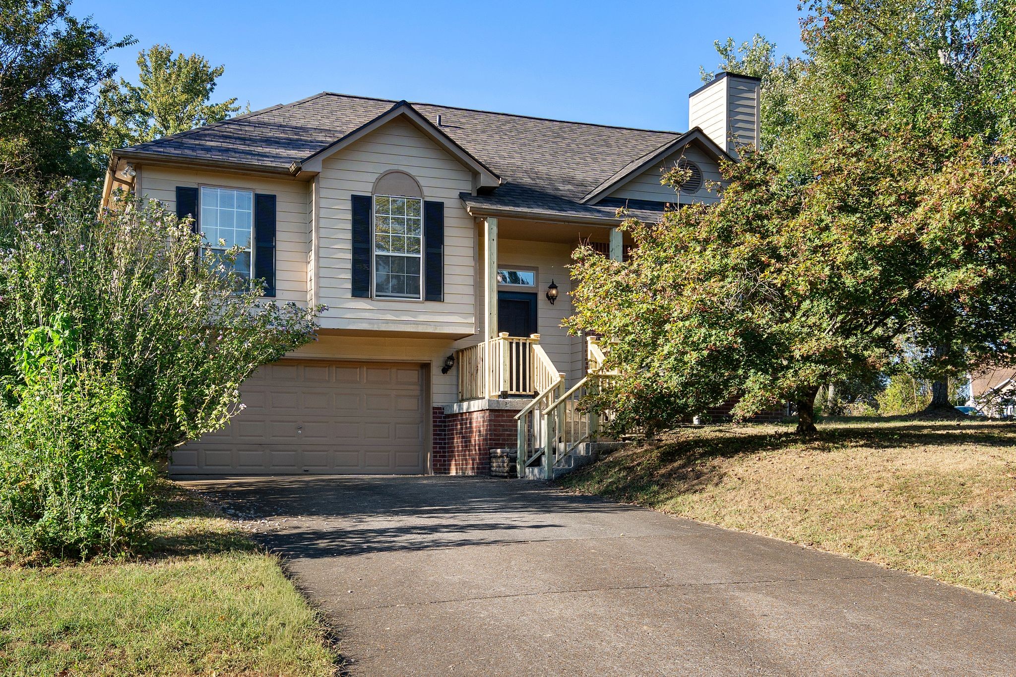 4517 Raccoon Trl Property Photo 1