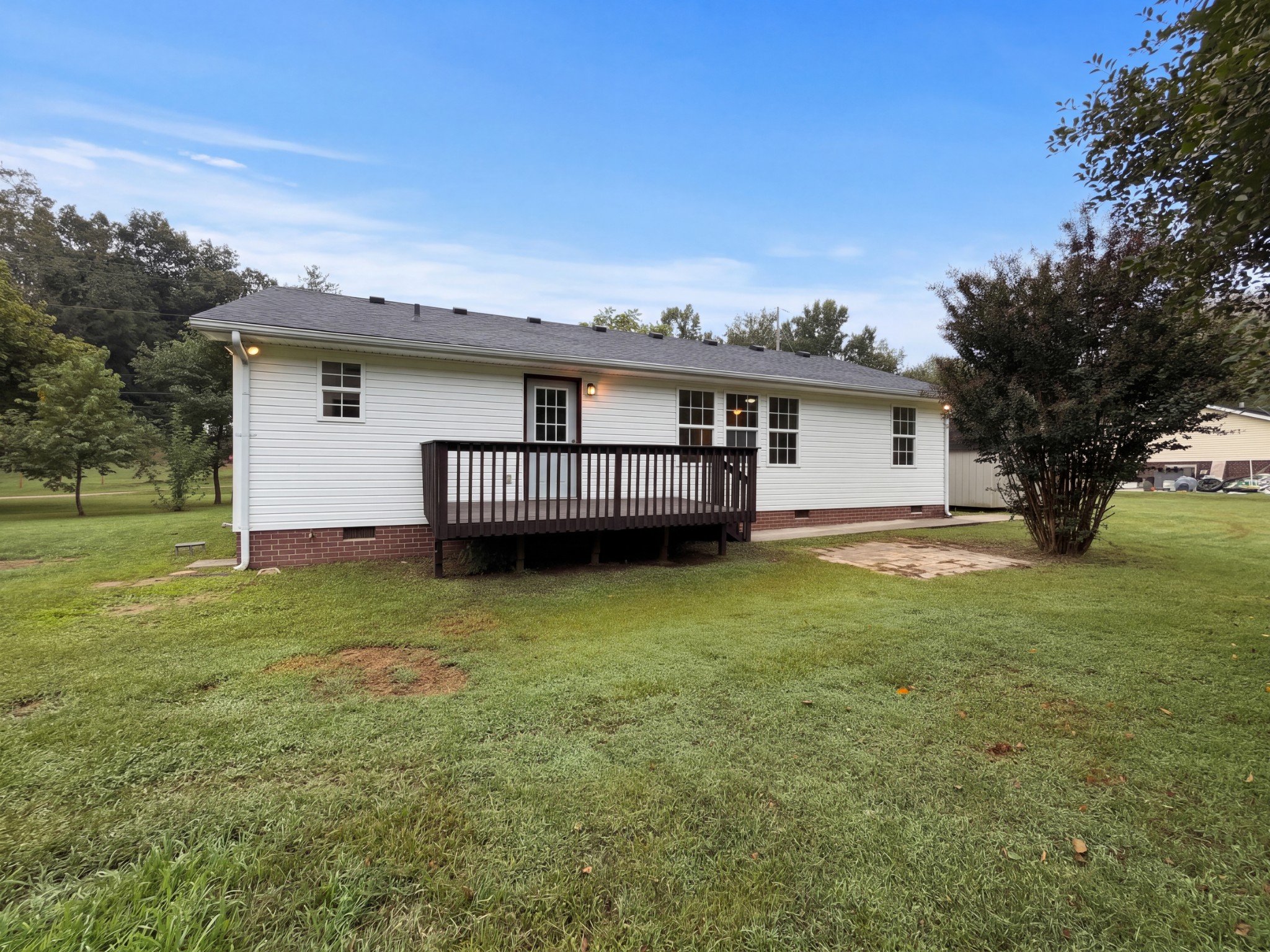 1023 Kaity Brooke Dr Property Photo 5