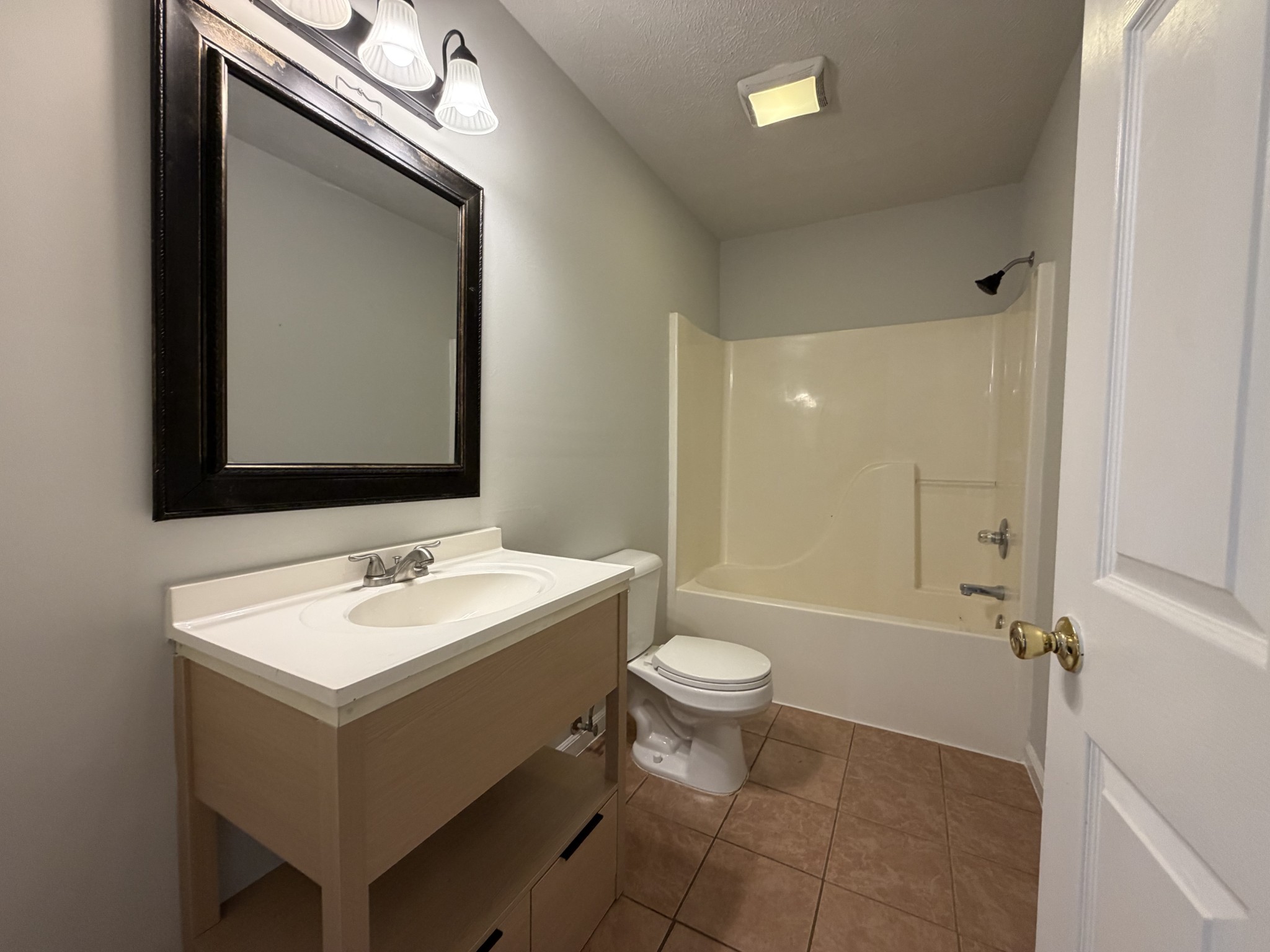 1023 Kaity Brooke Dr Property Photo 13