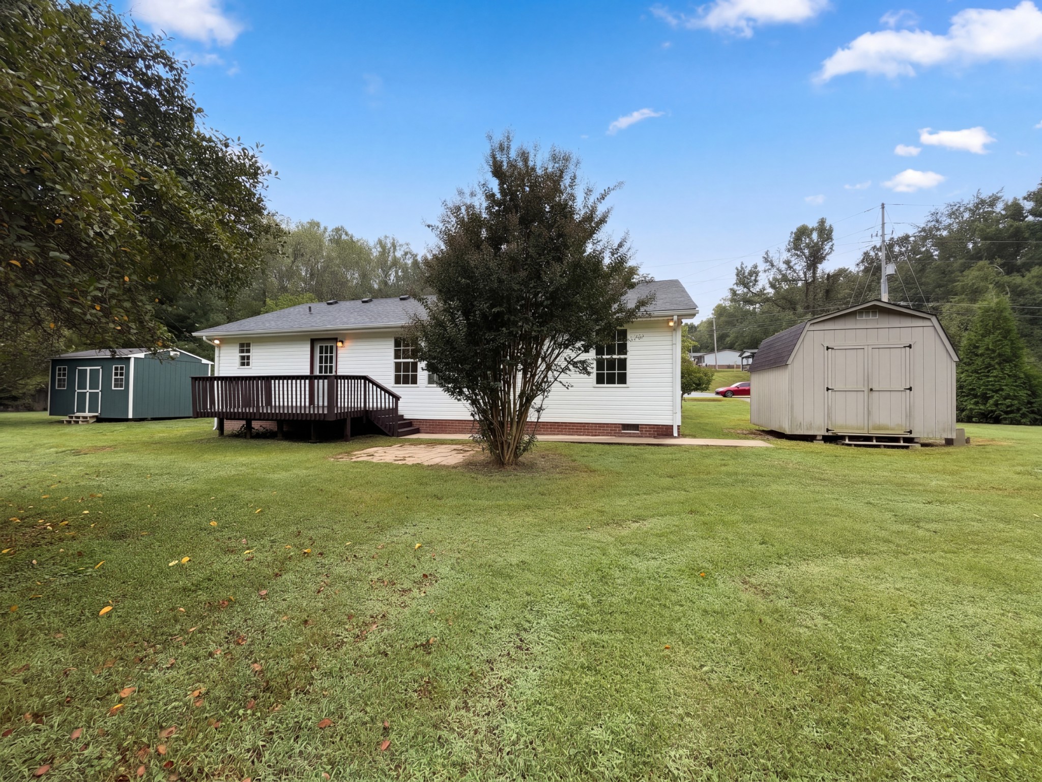 1023 Kaity Brooke Dr Property Photo 17