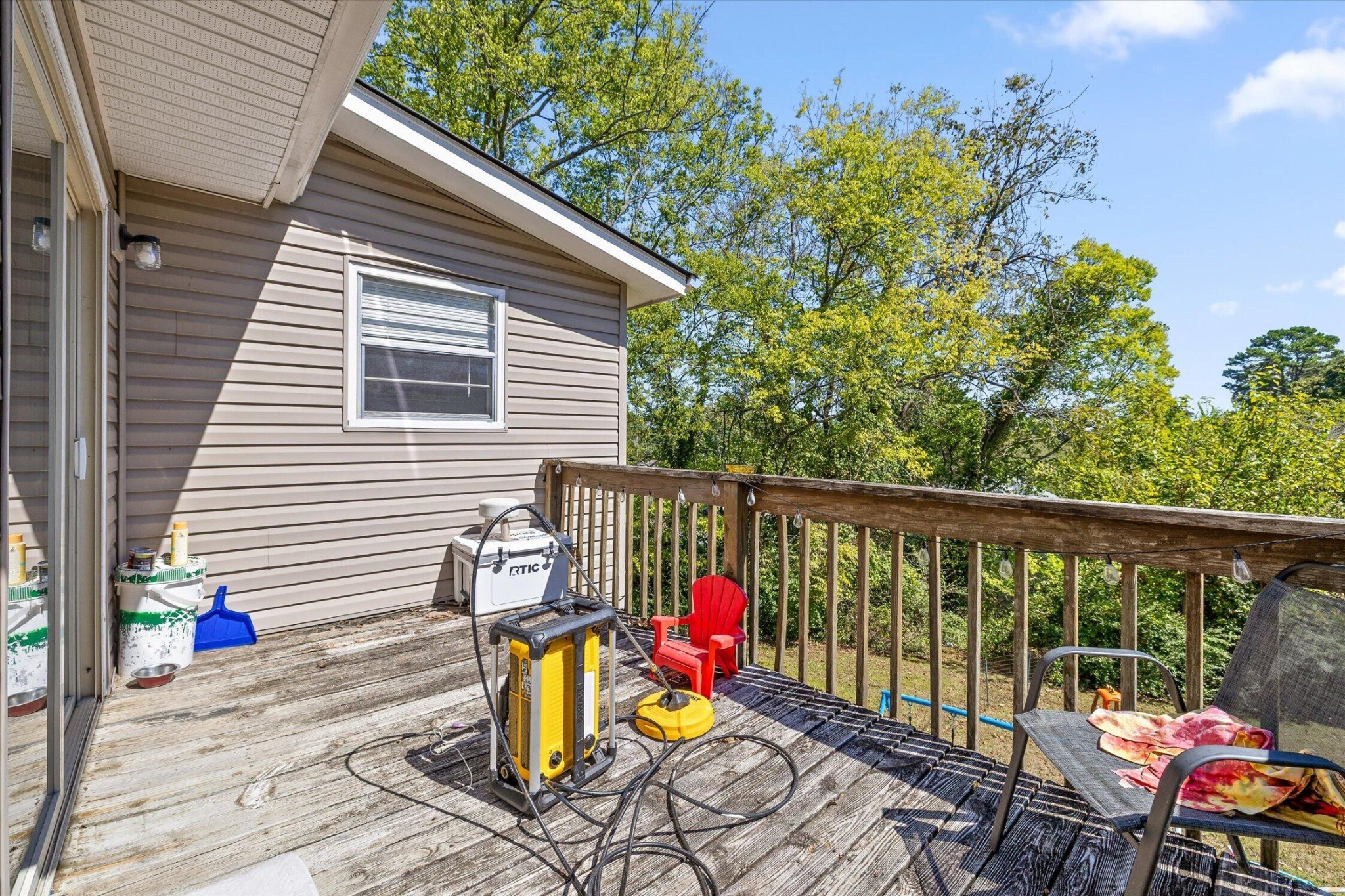 918 S Crest Road Property Photo 12