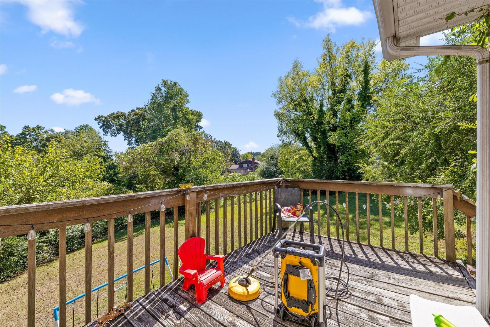 918 S Crest Road Property Photo 13