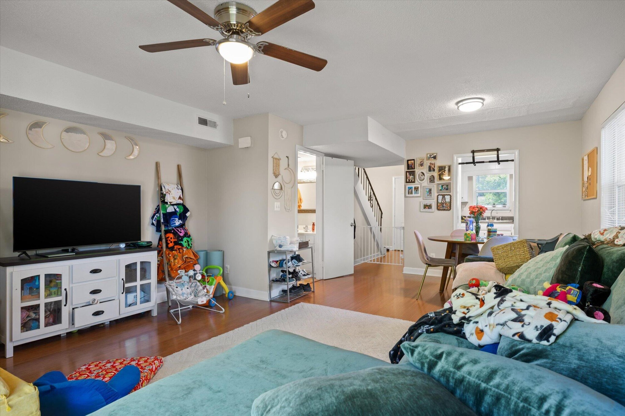 918 S Crest Road Property Photo 25