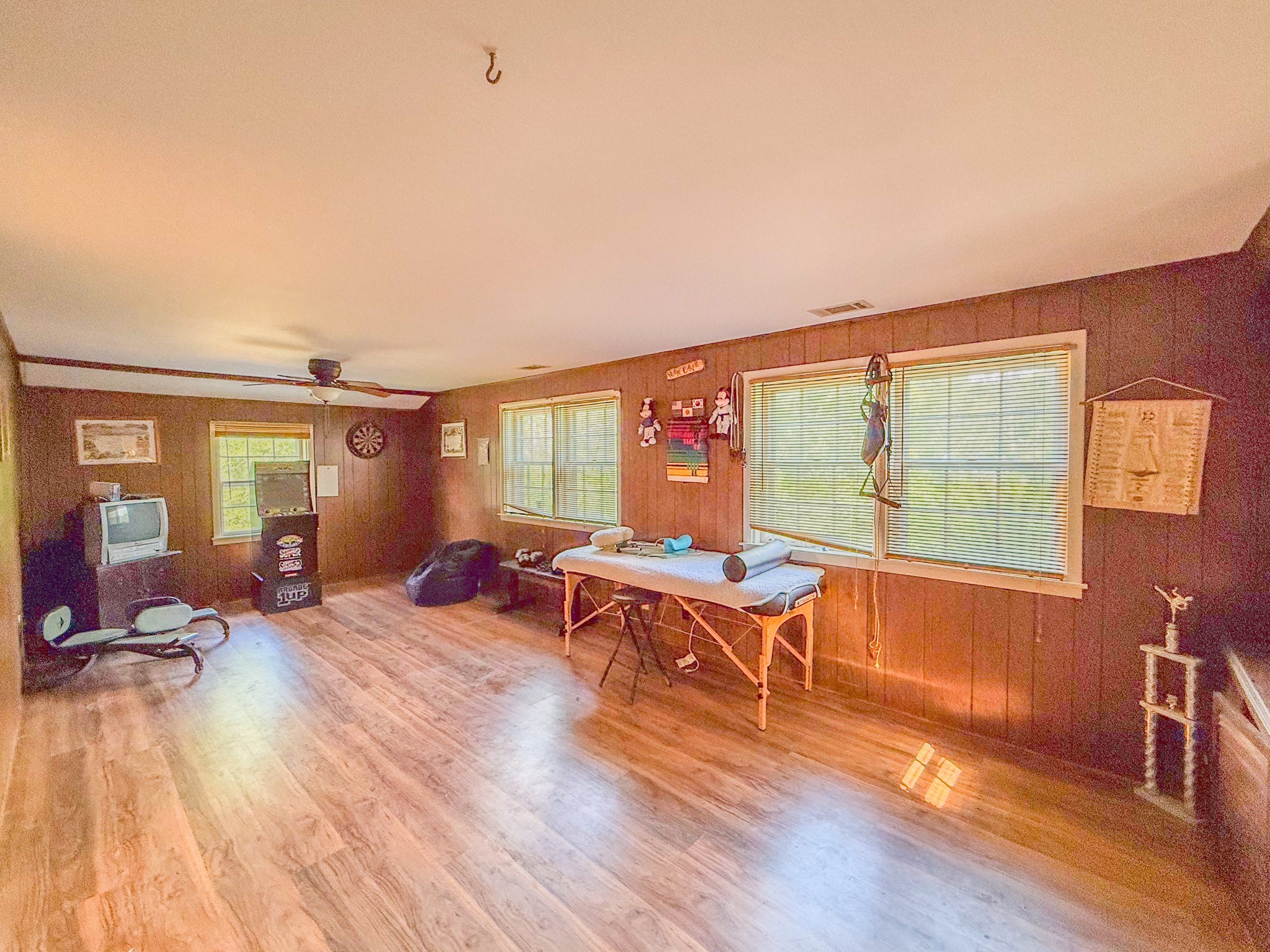 1219 Woodland Dr Property Photo 13