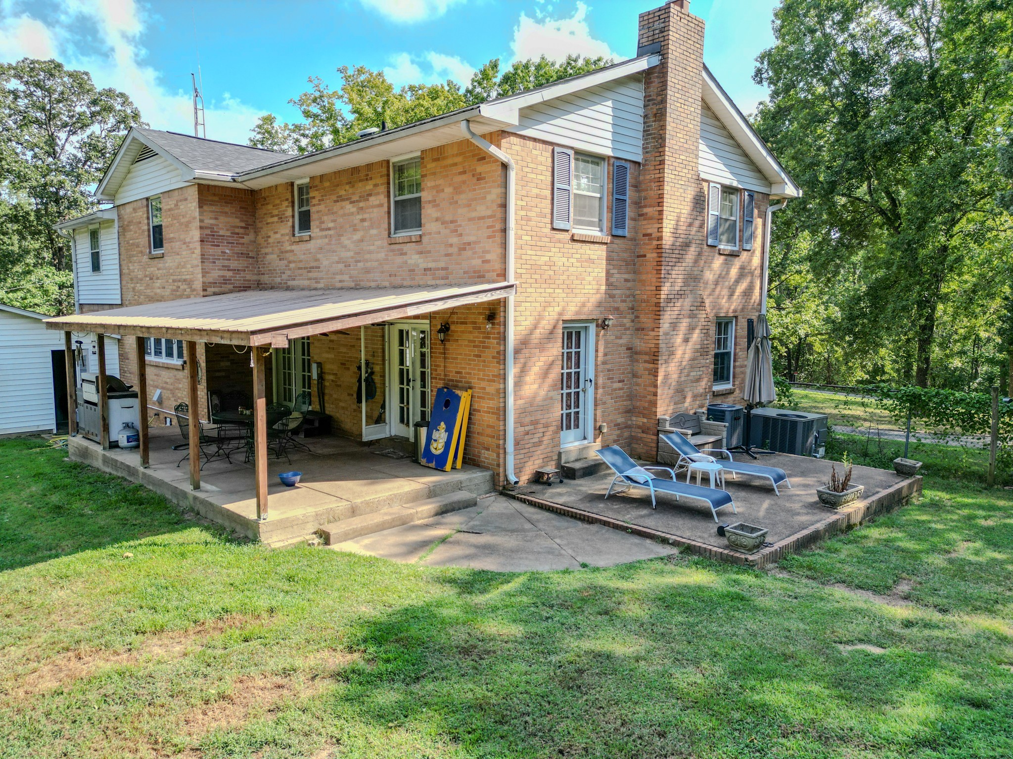 1219 Woodland Dr Property Photo 15
