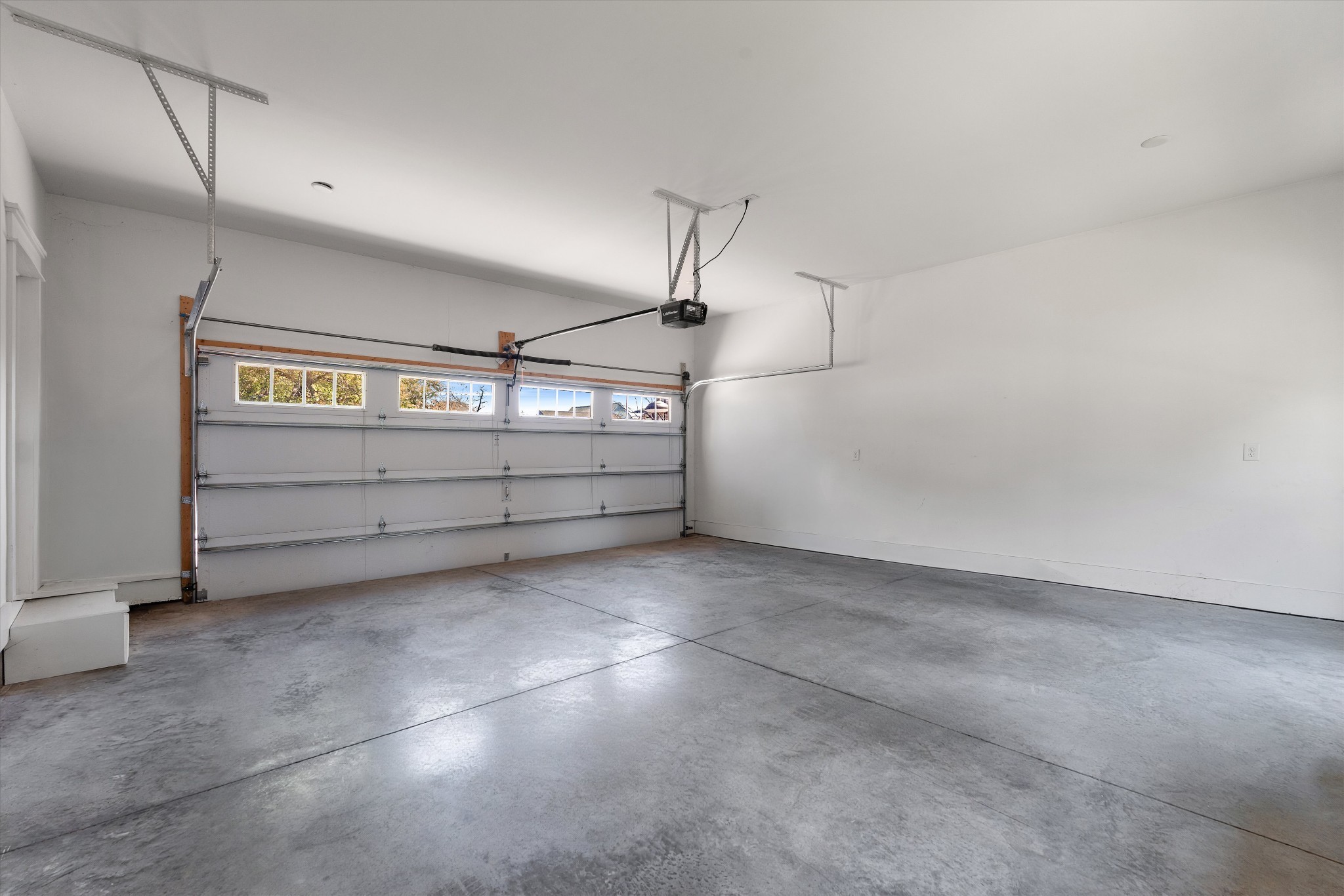 2510 Belmont Blvd Property Photo 80
