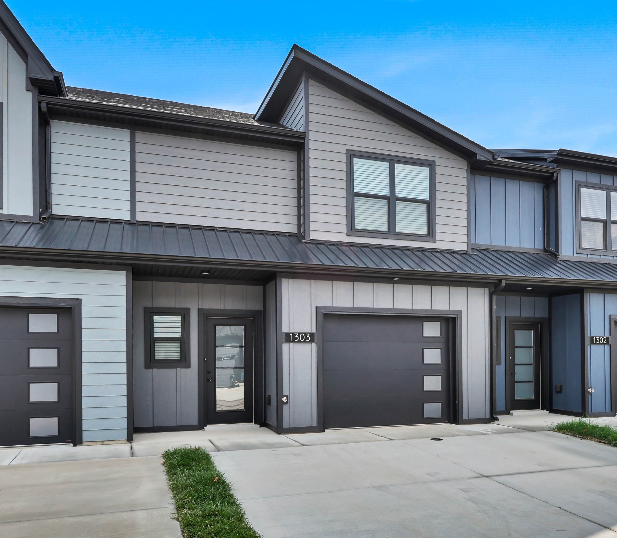 1303 Jonathan Wade Circle Property Photo 7