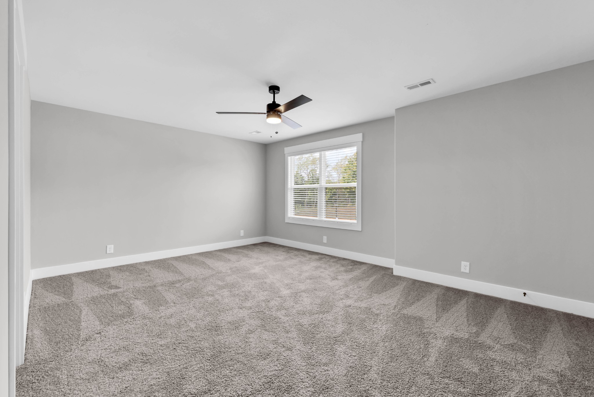 1303 Jonathan Wade Circle Property Photo 16