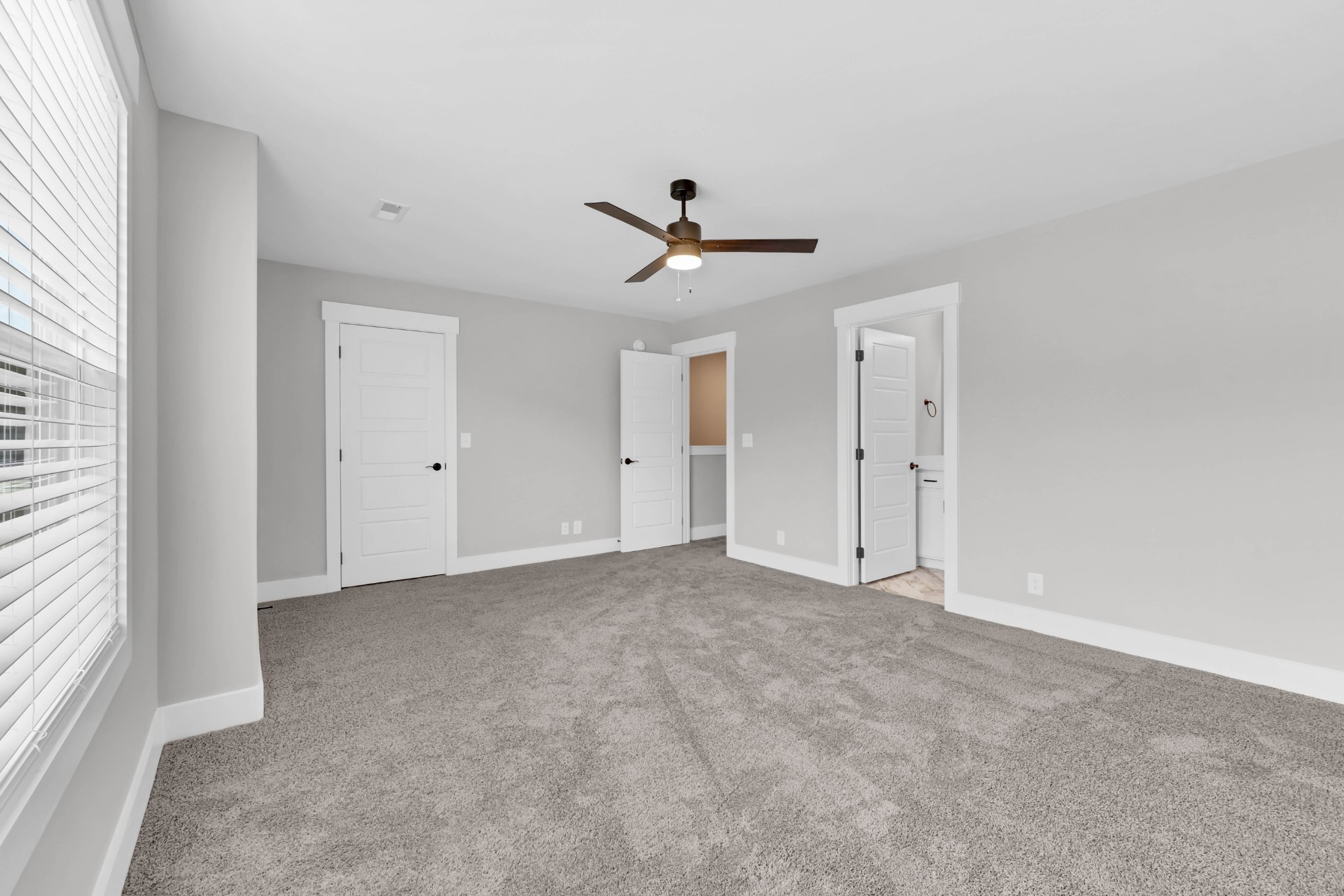 1303 Jonathan Wade Circle Property Photo 17