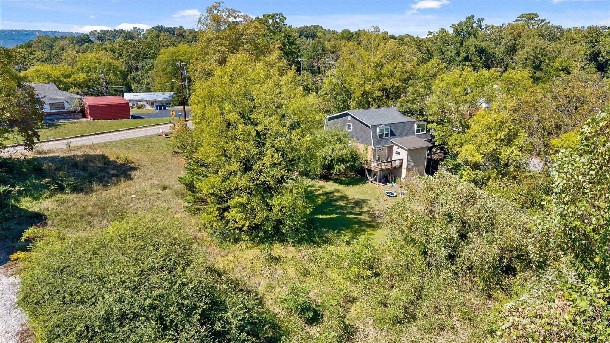1000 S Crest Road Property Photo 5