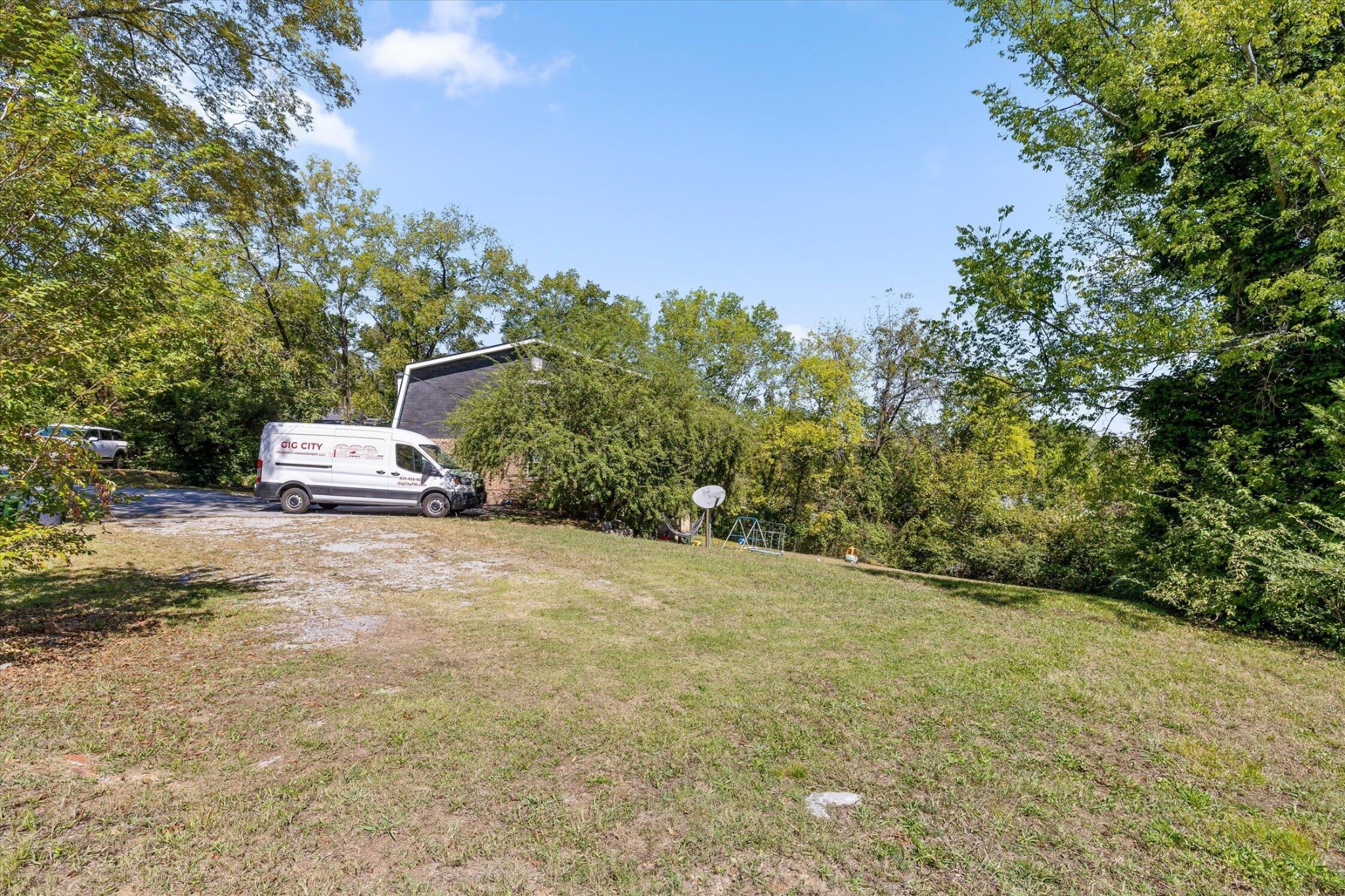 1000 S Crest Road Property Photo 6