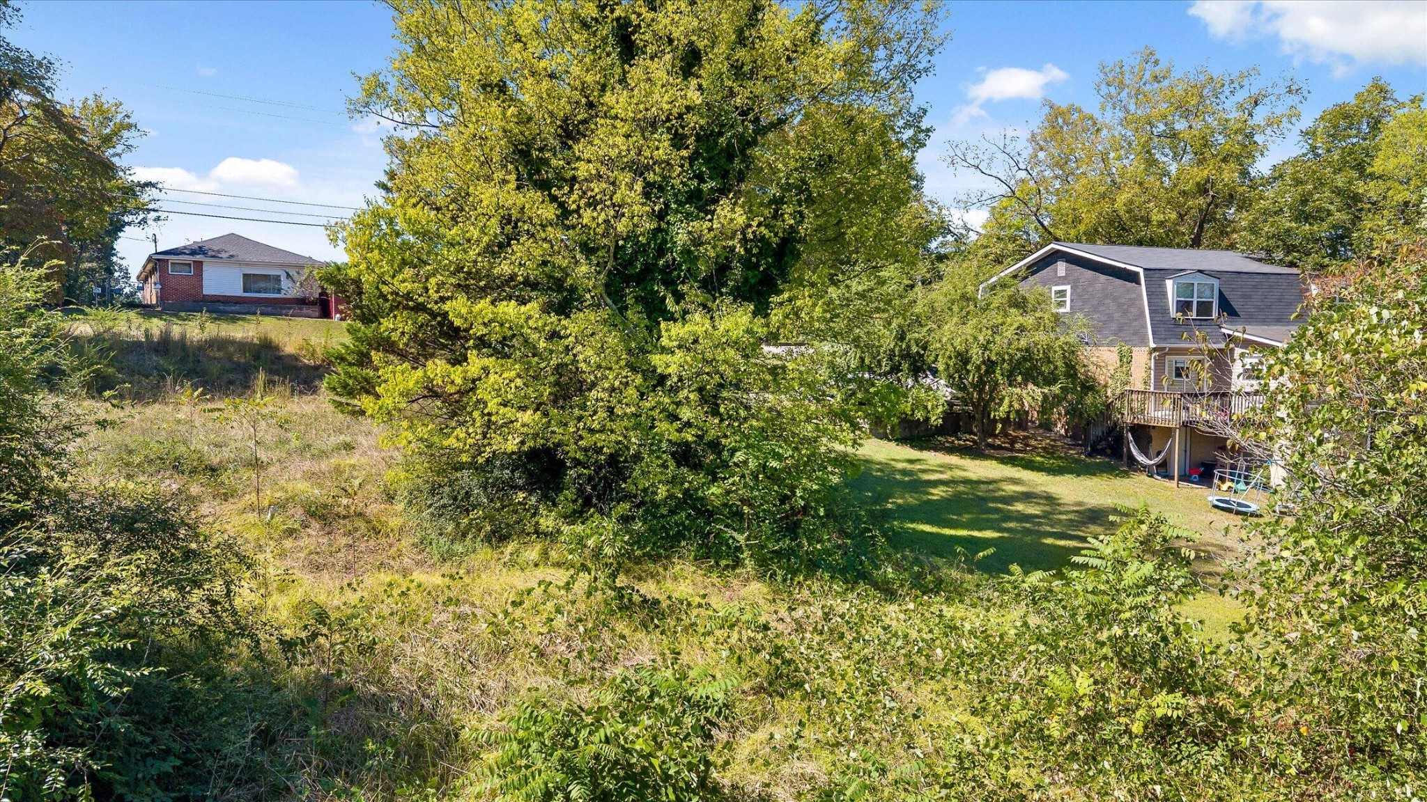 1000 S Crest Road Property Photo 10