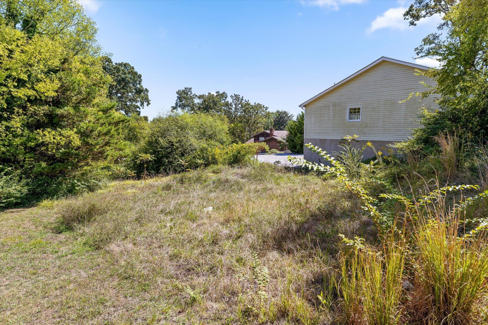 1000 S Crest Road Property Photo 12