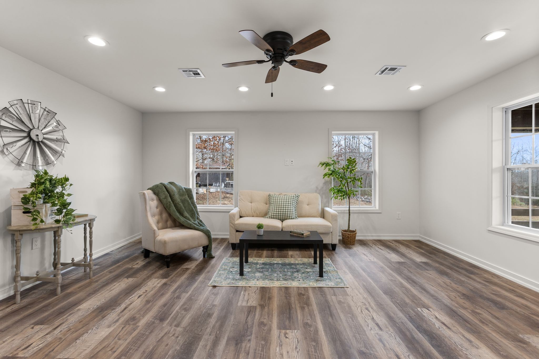 6645 Parish Dr Property Photo 12