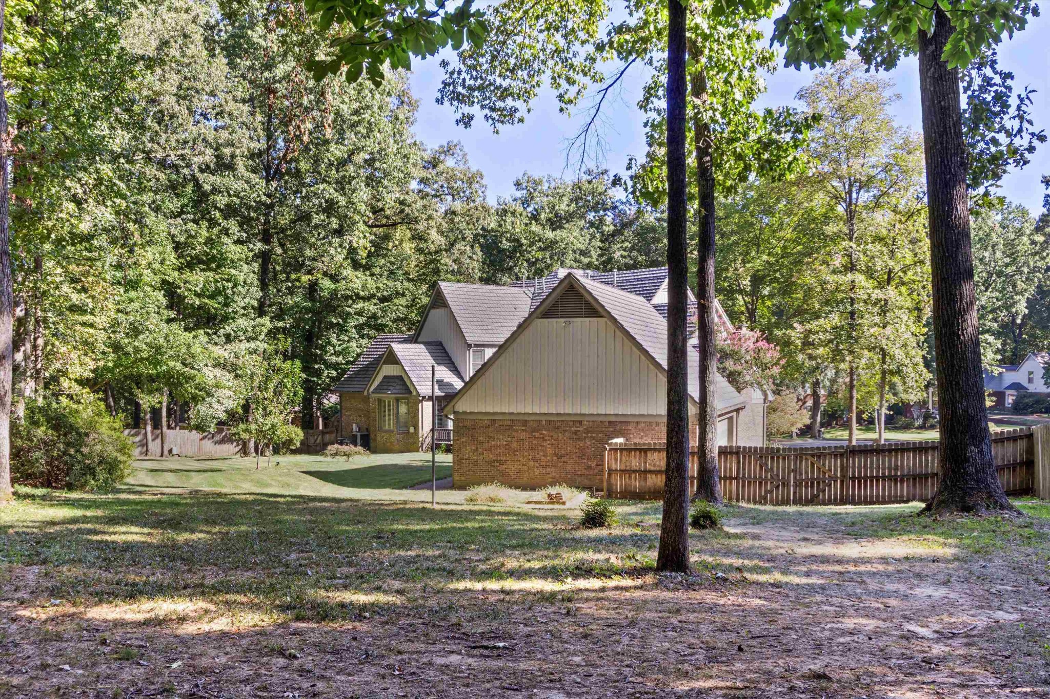 7813 Woodlark Cv Property Photo 36