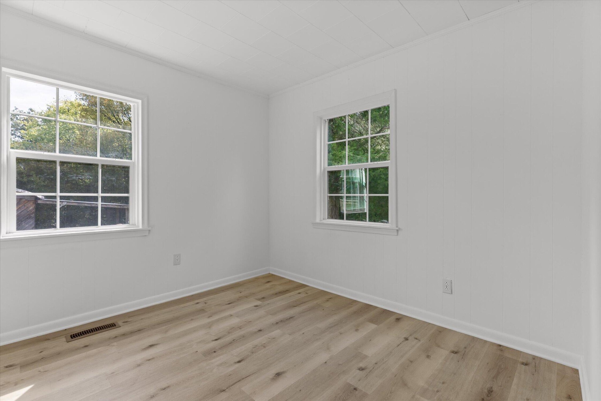 64 Kylene Drive Property Photo 16