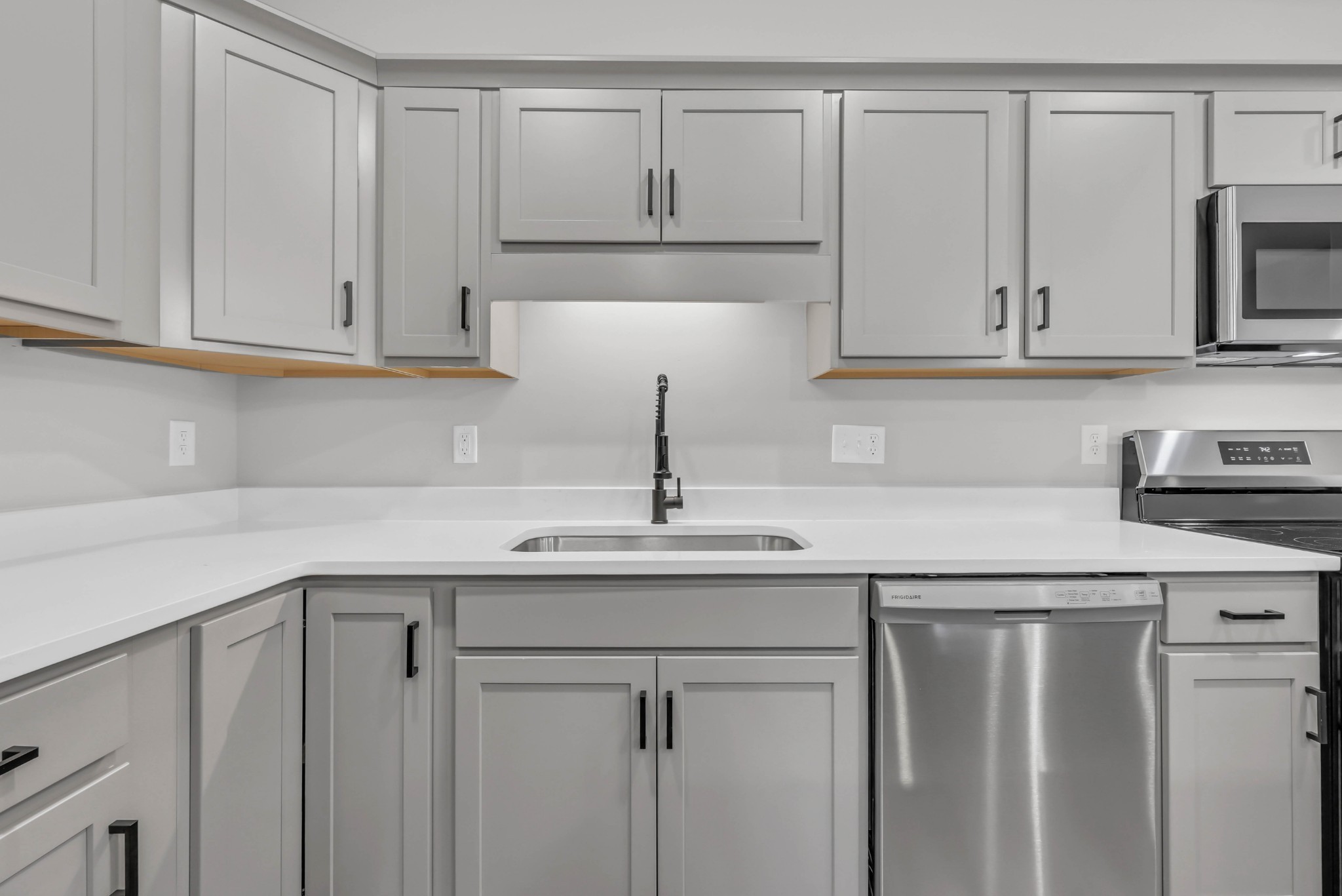 1403 Jonathan Wade Circle Property Photo 14