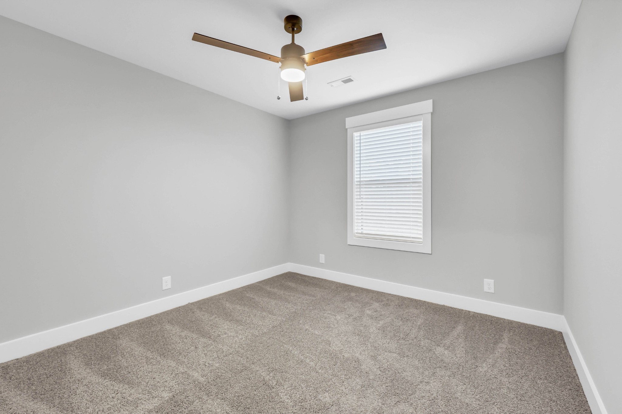 1403 Jonathan Wade Circle Property Photo 20