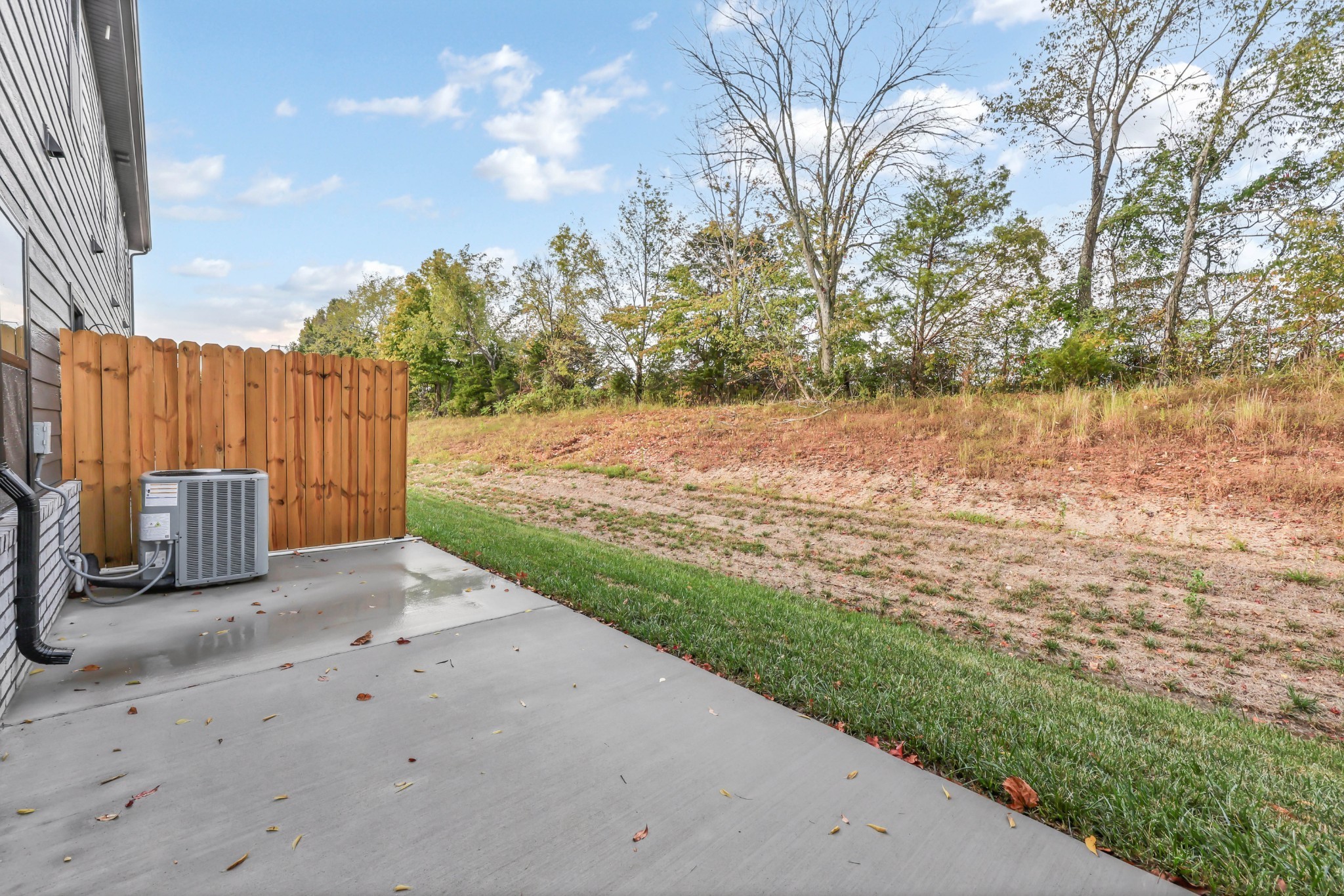 1403 Jonathan Wade Circle Property Photo 25