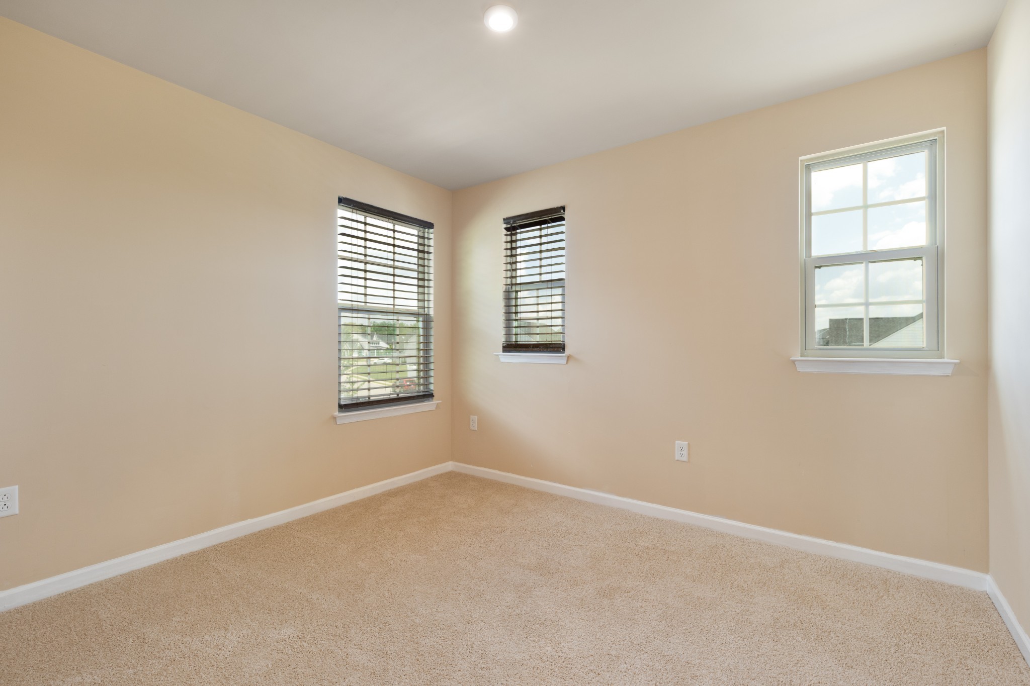 2964 Leatherwood Dr Property Photo 17