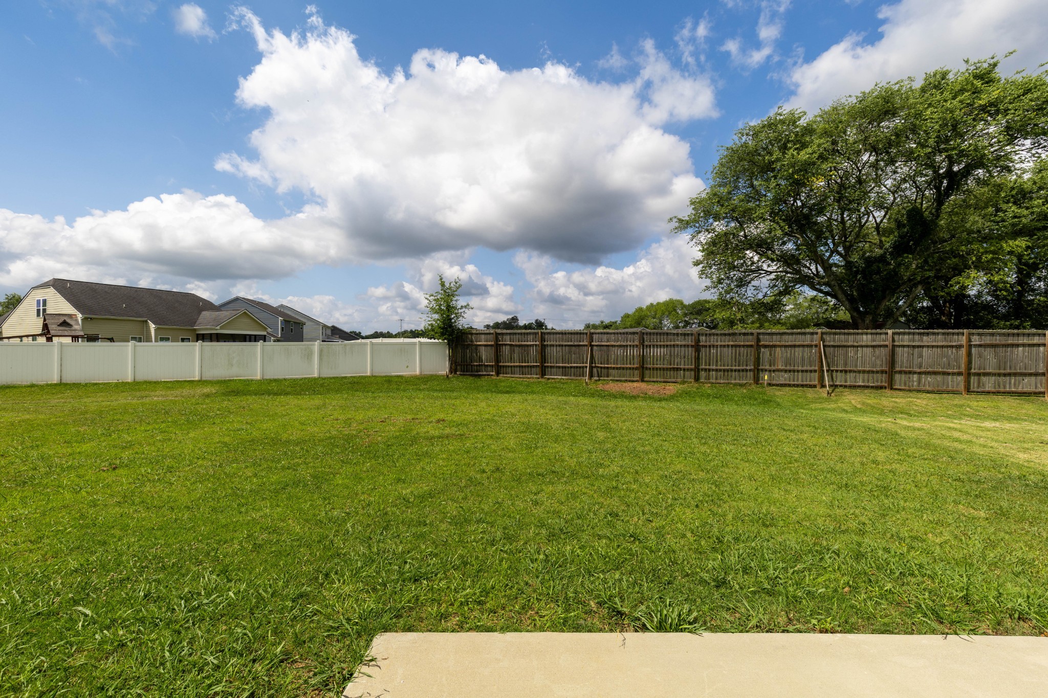 2964 Leatherwood Dr Property Photo 22