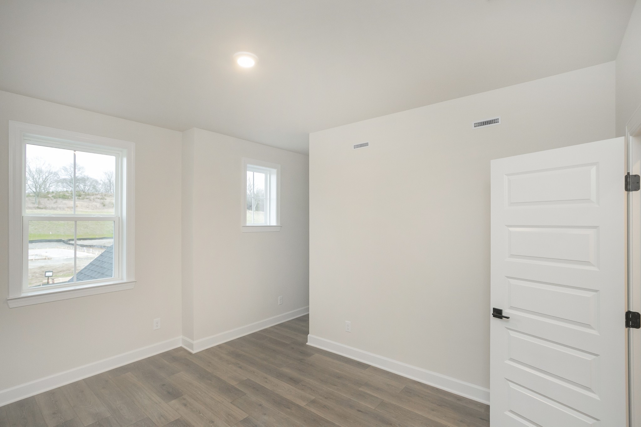 3294 Camden Court Property Photo 27