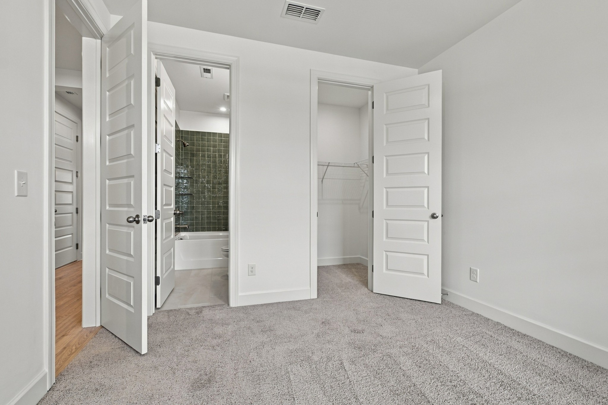 3004 Sawgrass Lane Property Photo 6