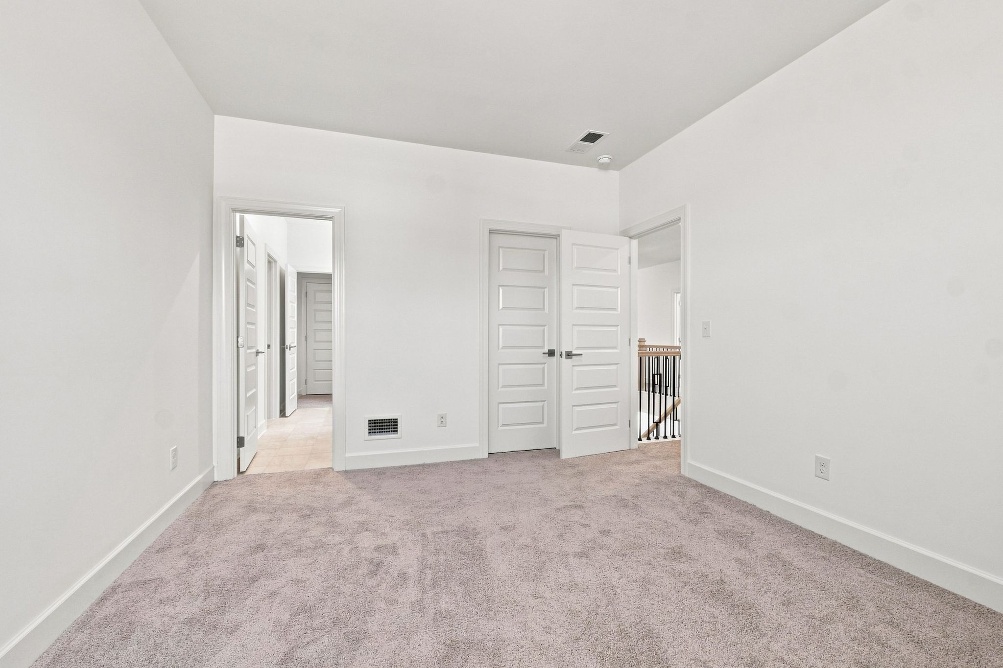316 Cedar Creek Dr Property Photo 40