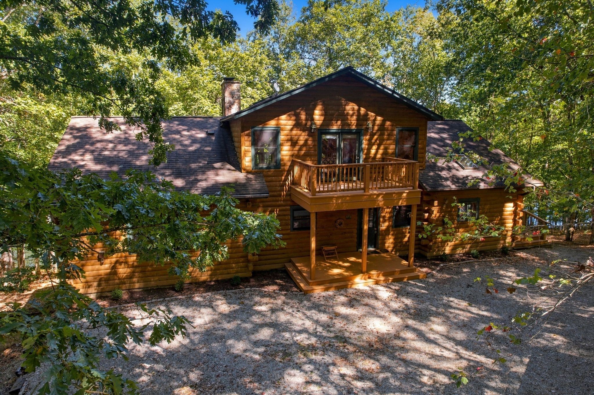 2126 Westlake Dr Property Photo 4