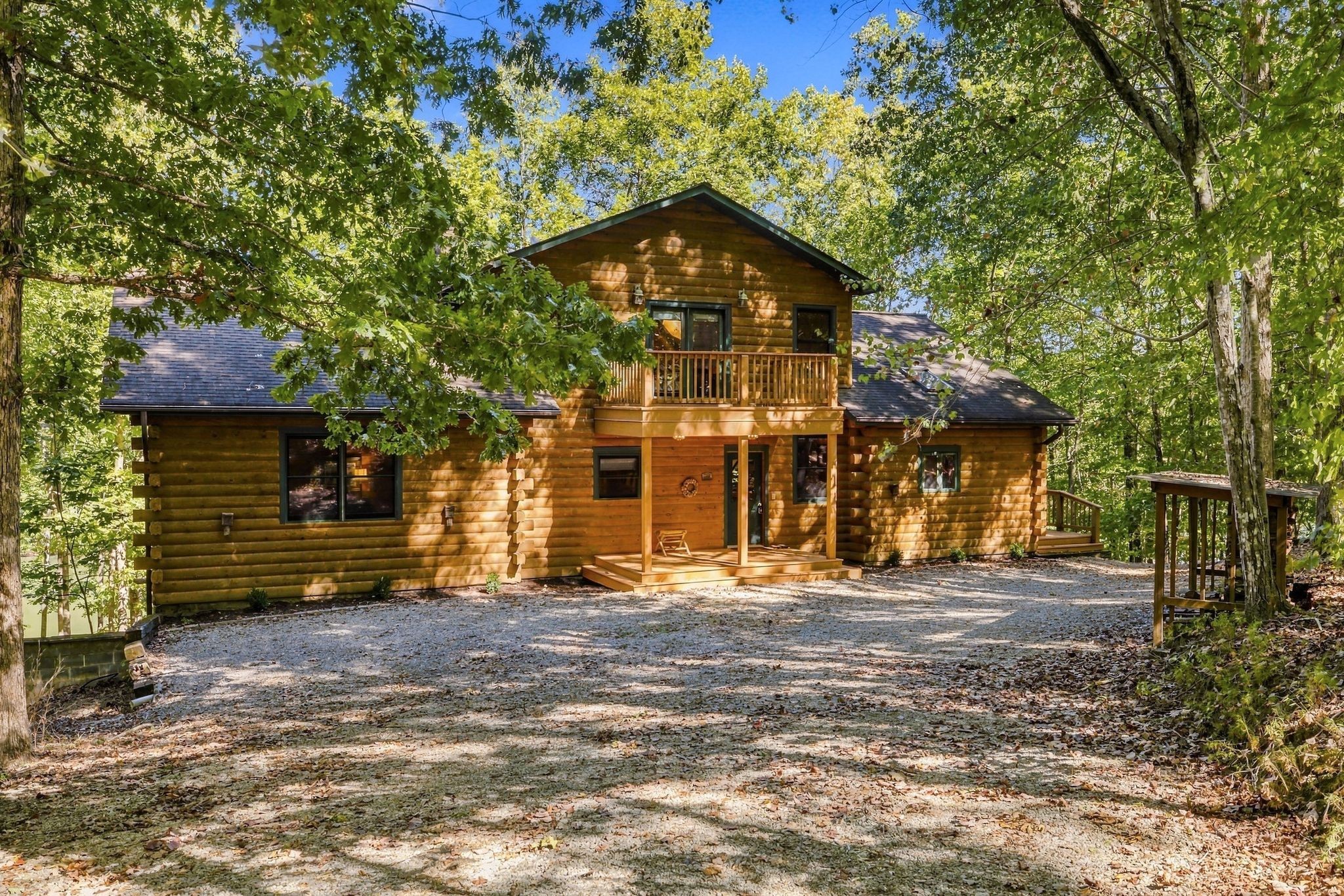 2126 Westlake Dr Property Photo 5