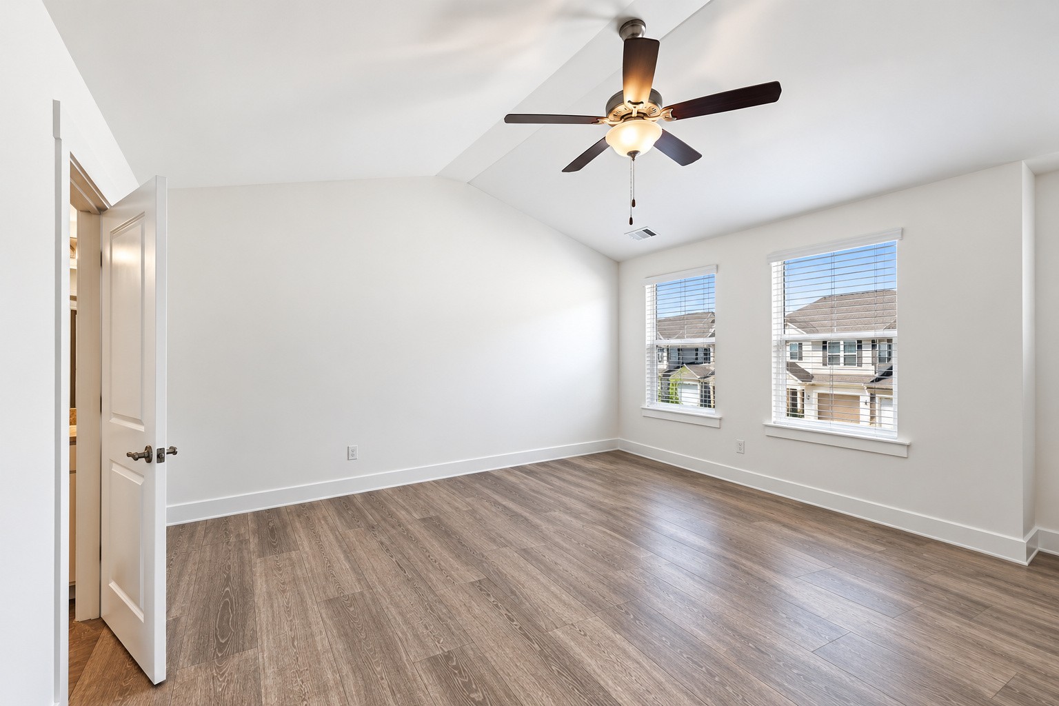 7061 Gracious Dr Property Photo 5
