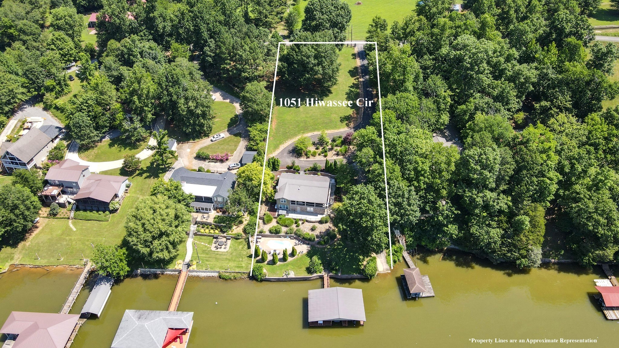1051 Hiwassee Cir Property Photo 18