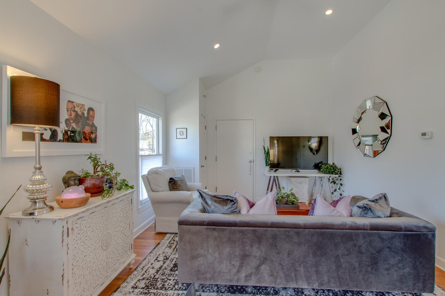 419 Van Buren St Property Photo 10