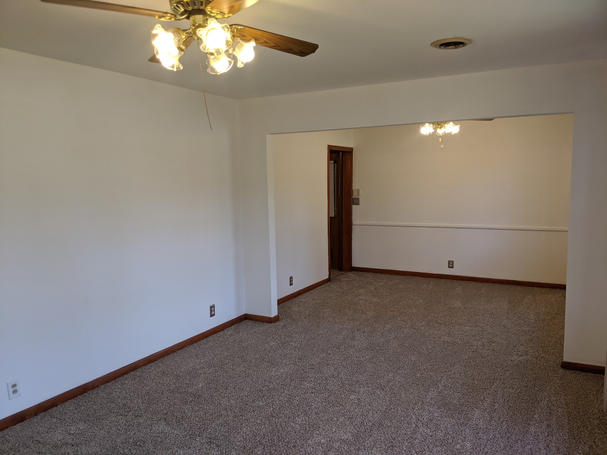 4047 Dodson Chapel Rd Property Photo 3