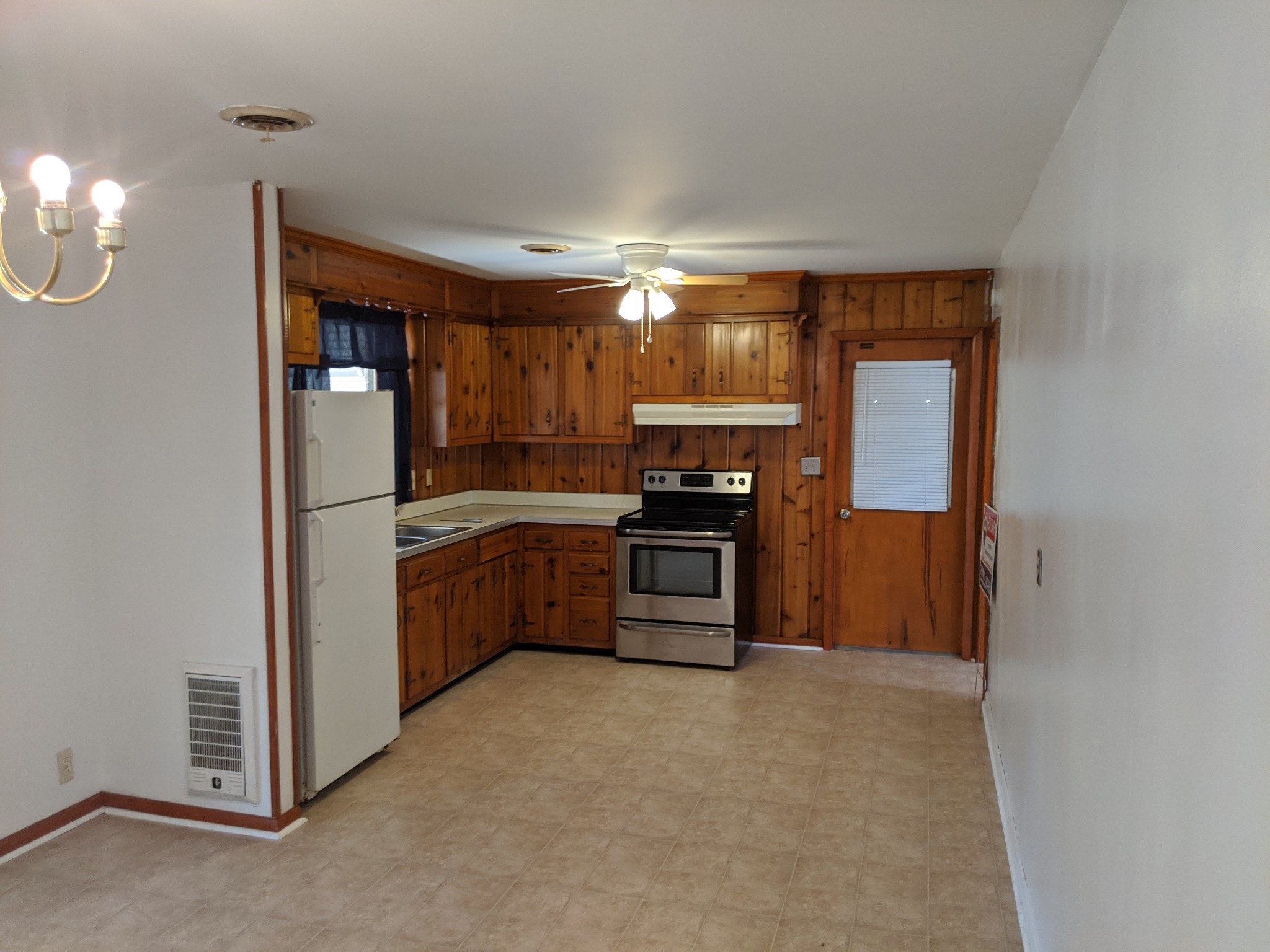 4047 Dodson Chapel Rd Property Photo 6