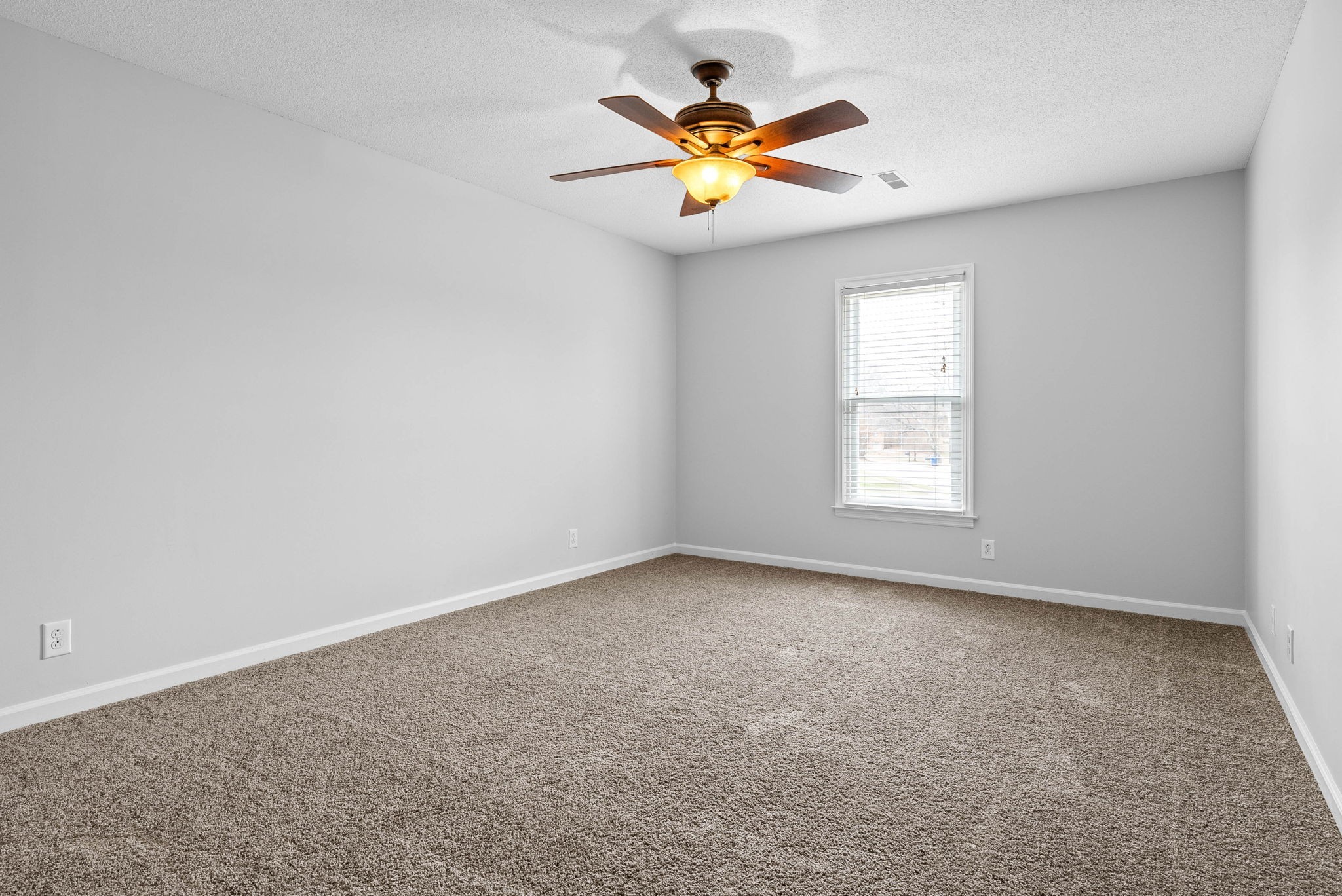 650 Potomac Dr Property Photo 30