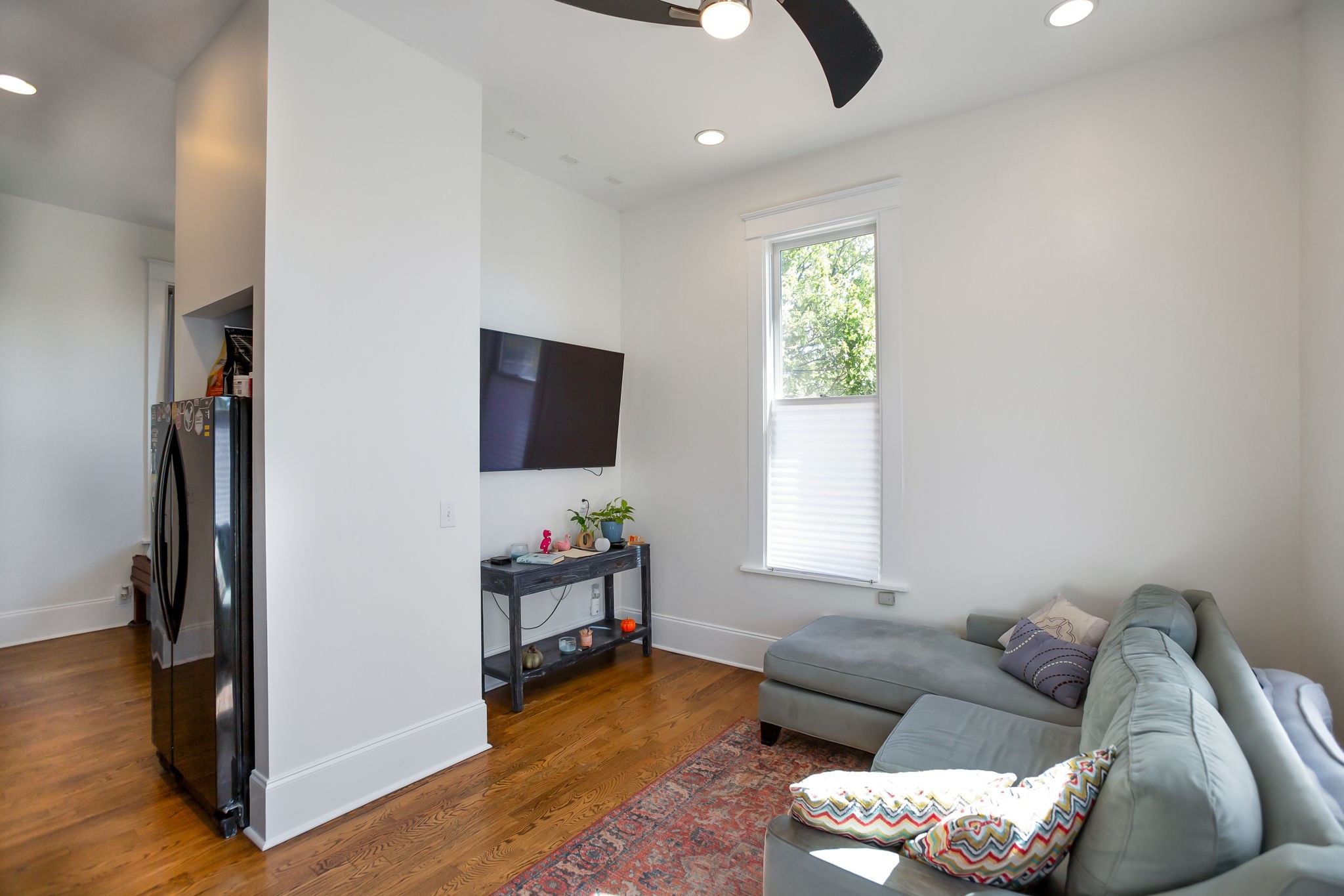 1309 Forest Ave Property Photo 1