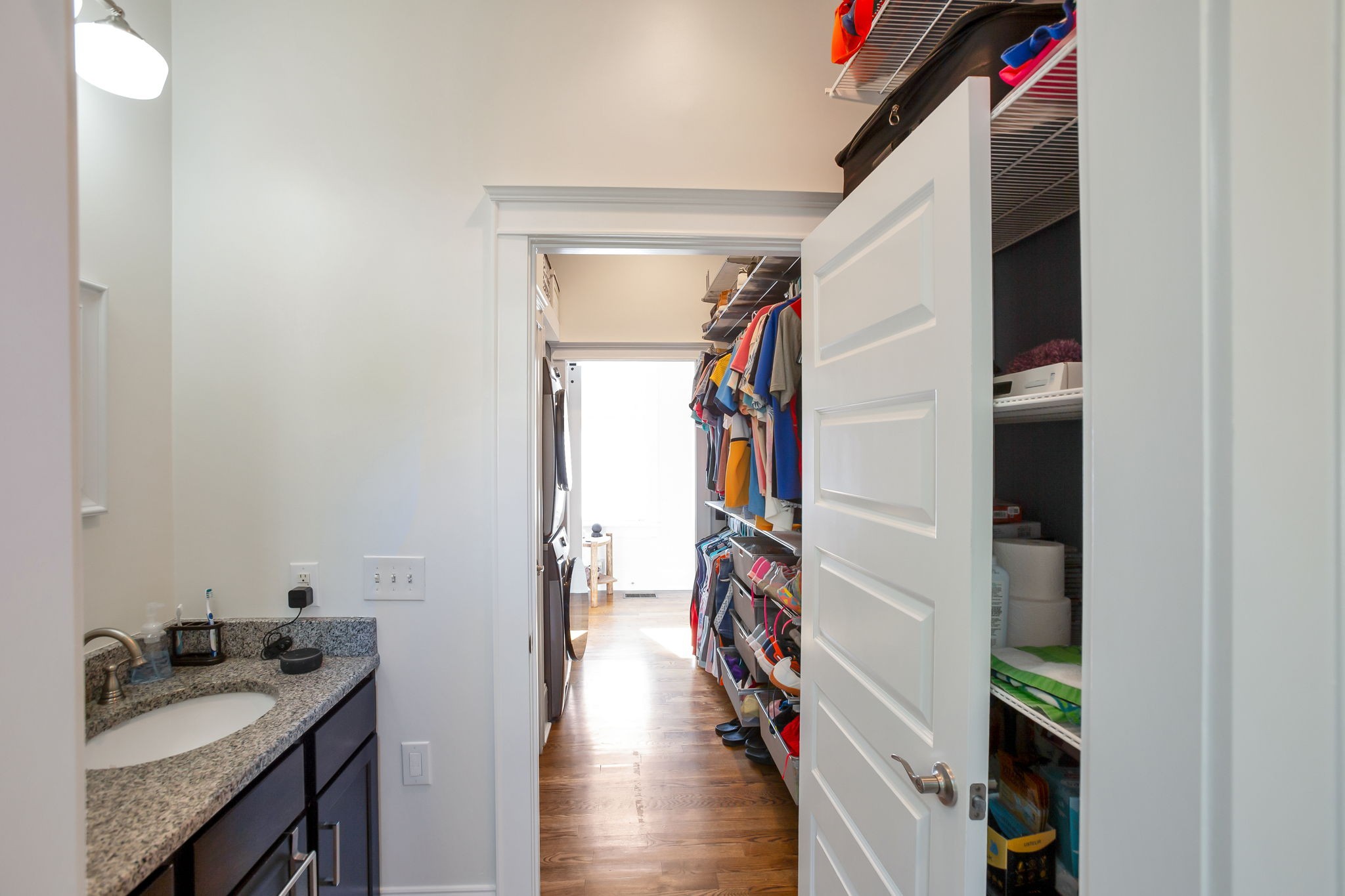 1309 Forest Ave Property Photo 16
