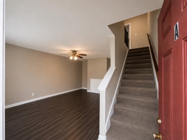 1630 Baltimore Dr Property Photo 3
