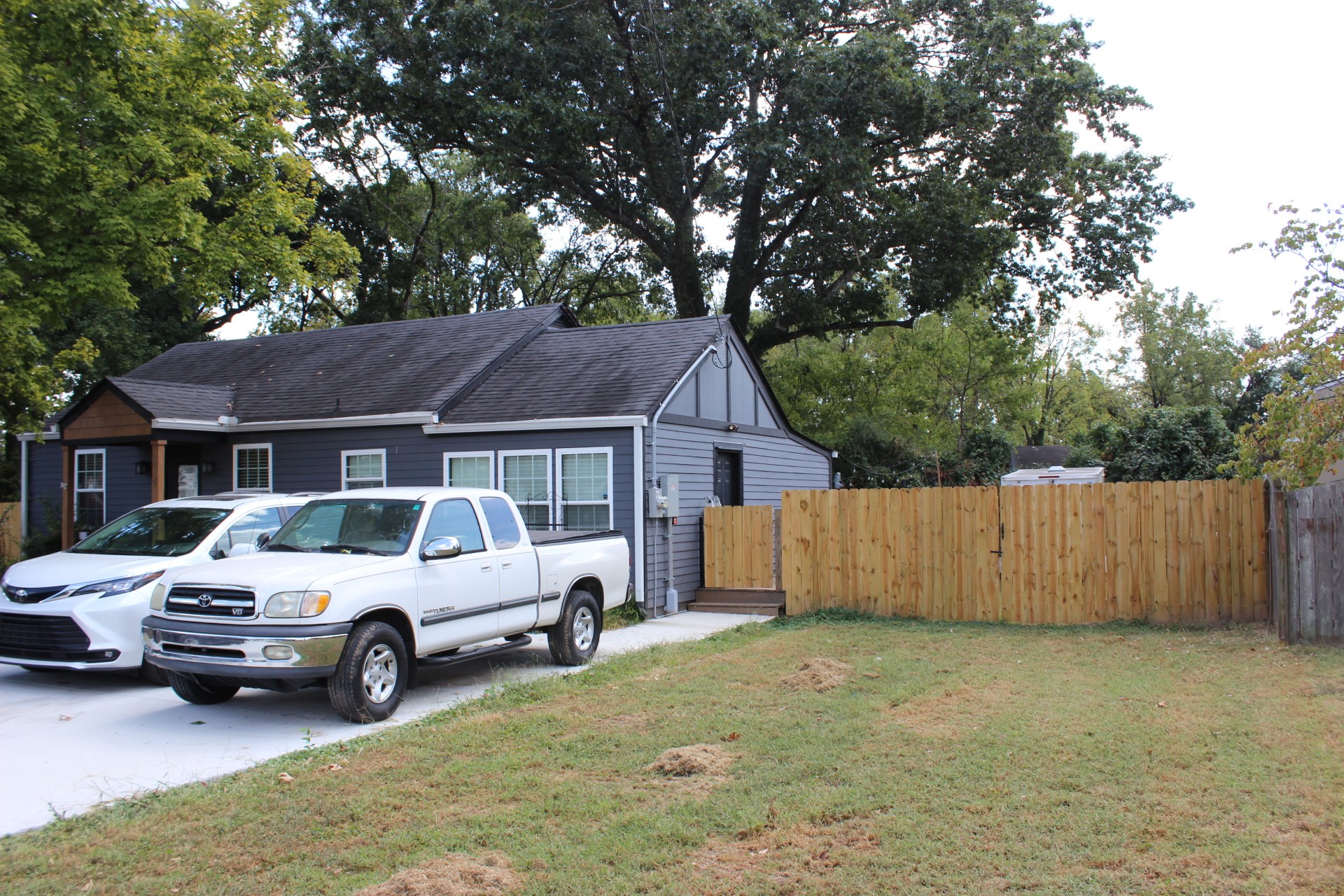 2614 Live Oak Rd Property Photo 2