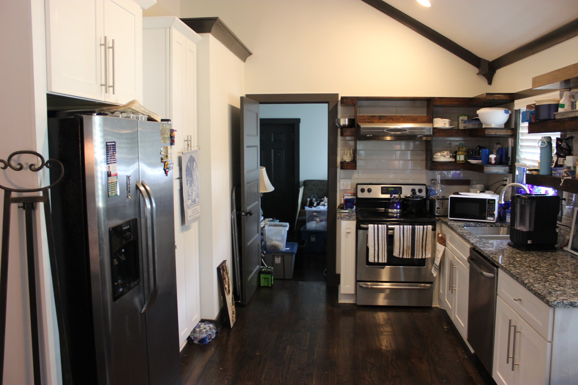 2614 Live Oak Rd Property Photo 4