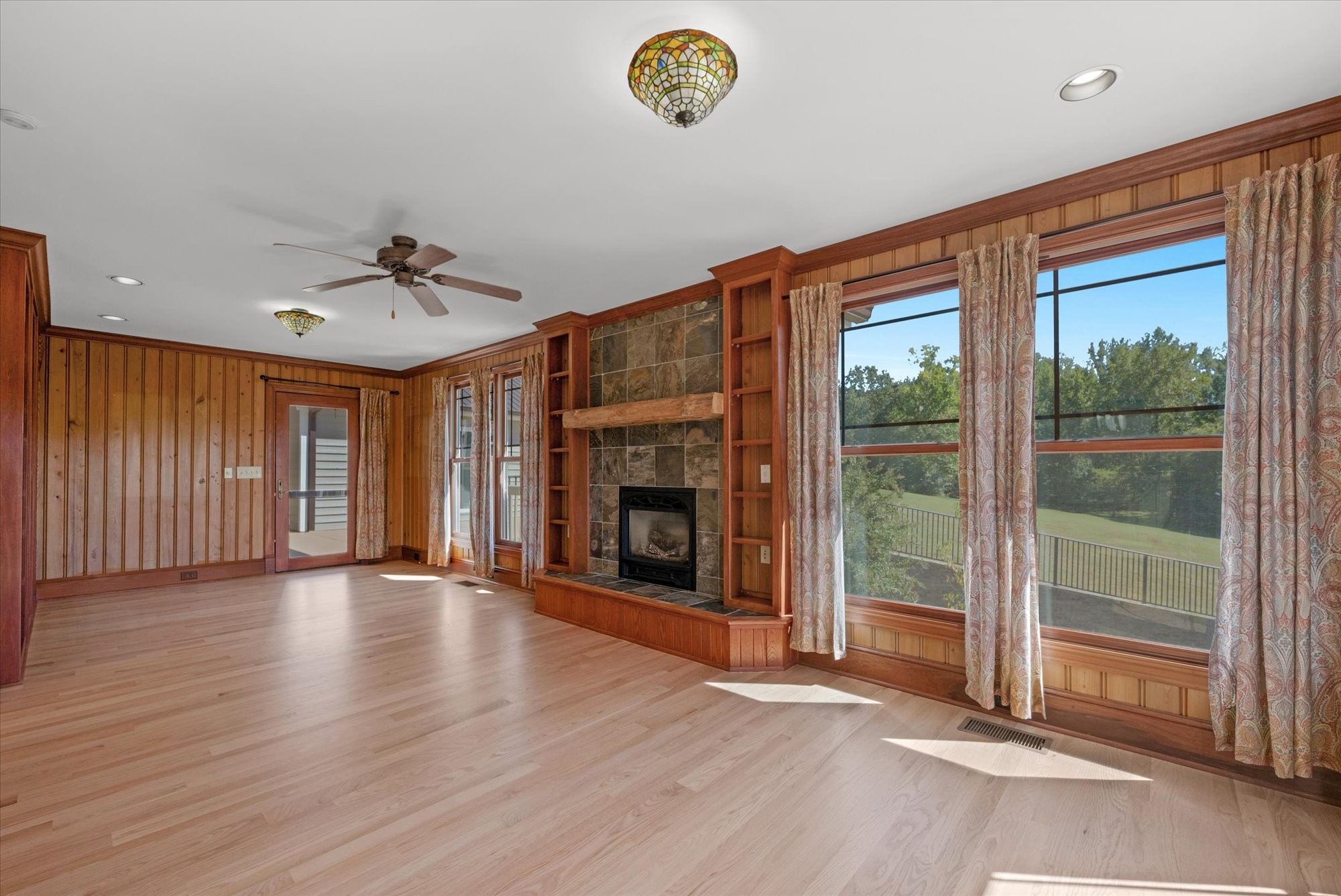 3522 Belotes Ferry Rd Property Photo 29