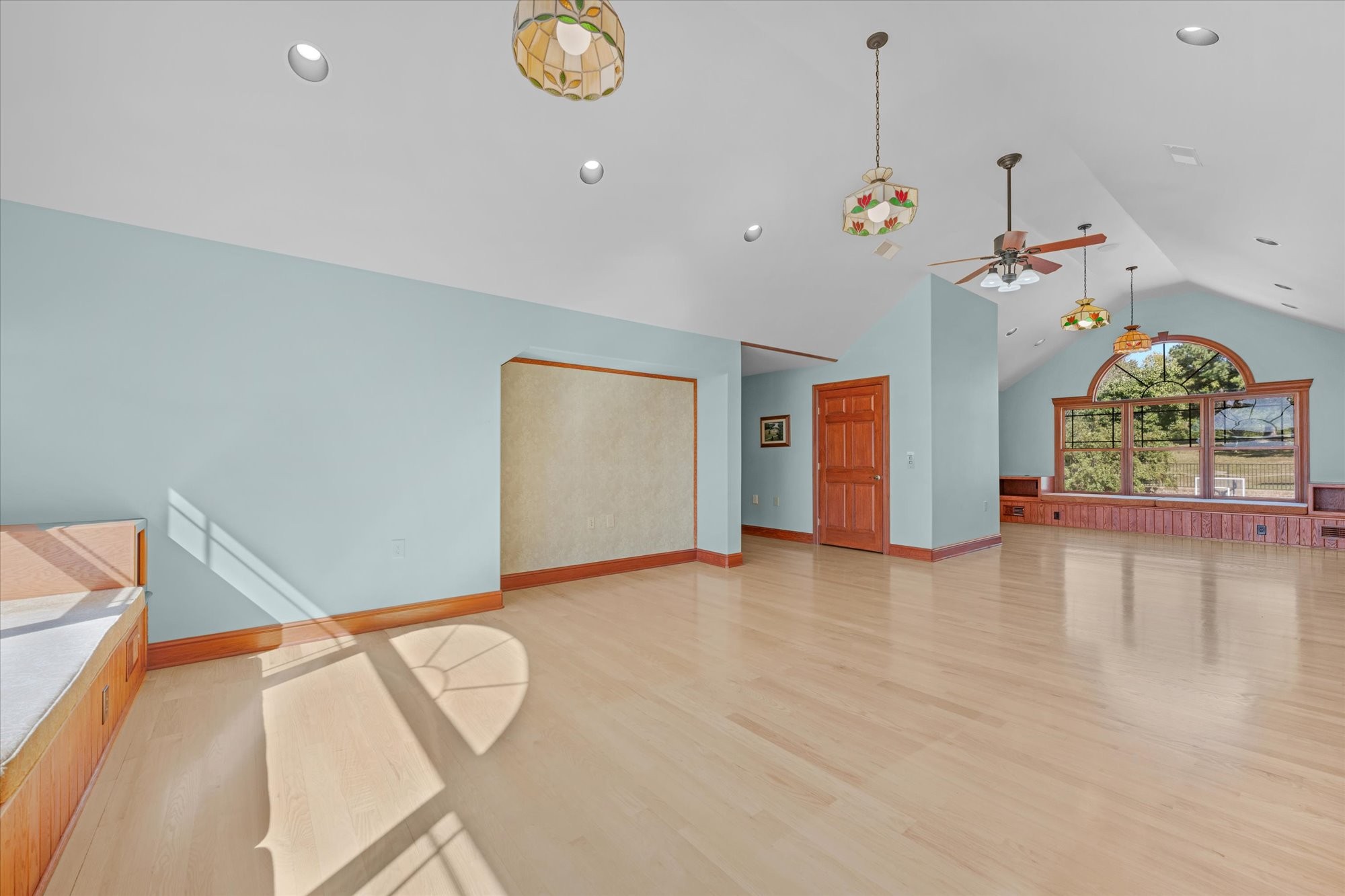 3522 Belotes Ferry Rd Property Photo 66