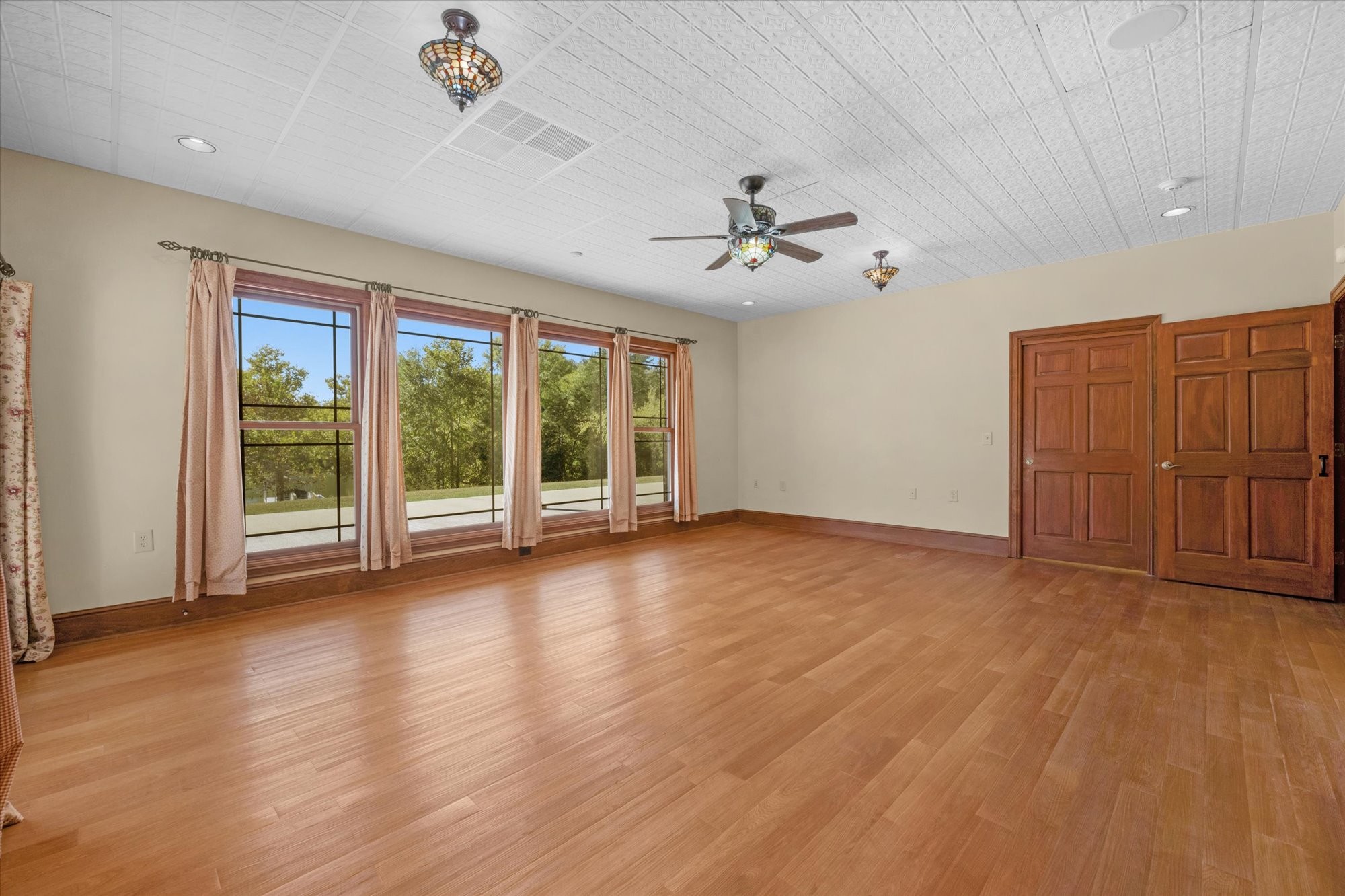 3522 Belotes Ferry Rd Property Photo 86